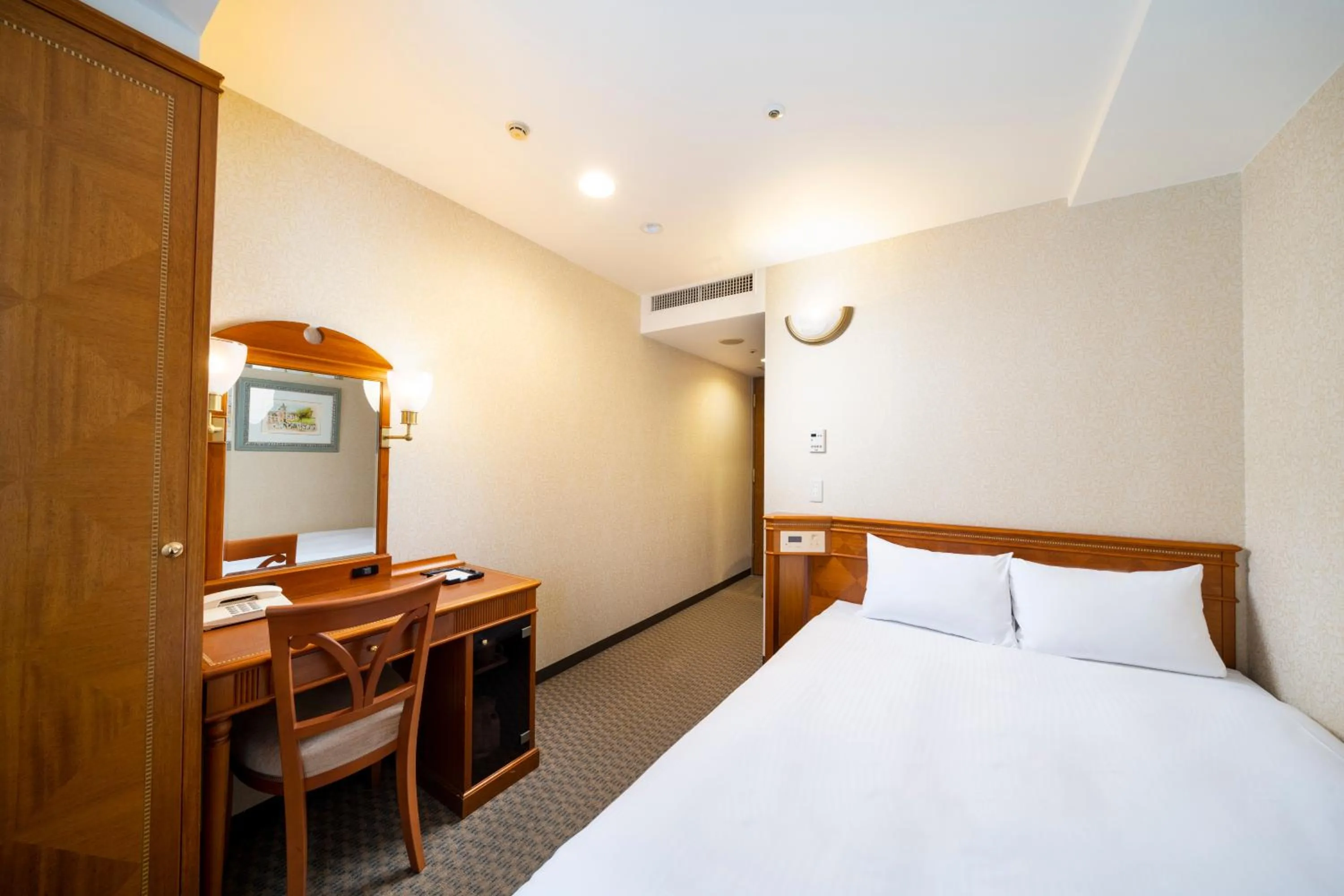 Comfort Double Room - Smoking in KOKO HOTEL Nagoya Sakae