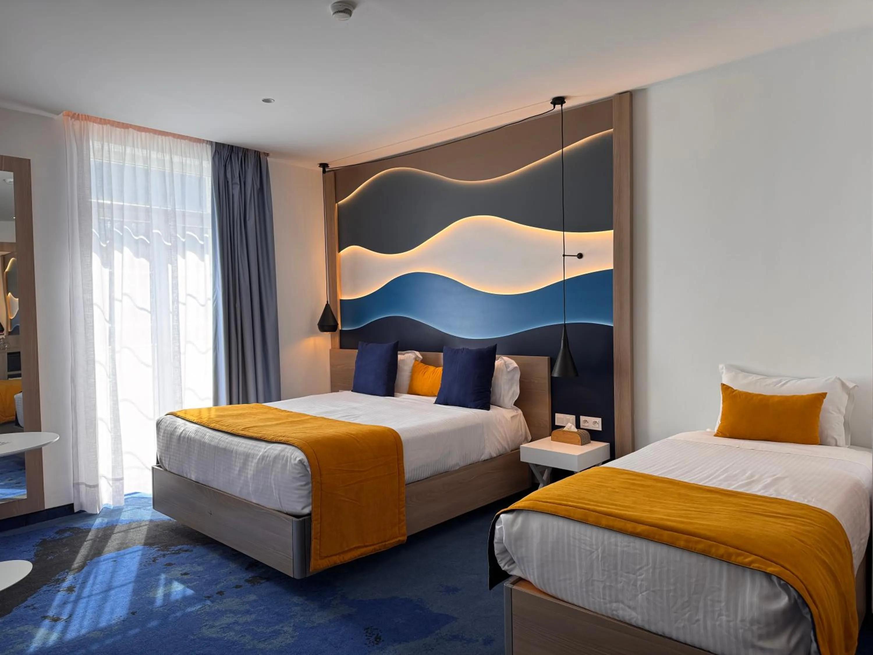 Family Room - single occupancy in Hotel Carlton