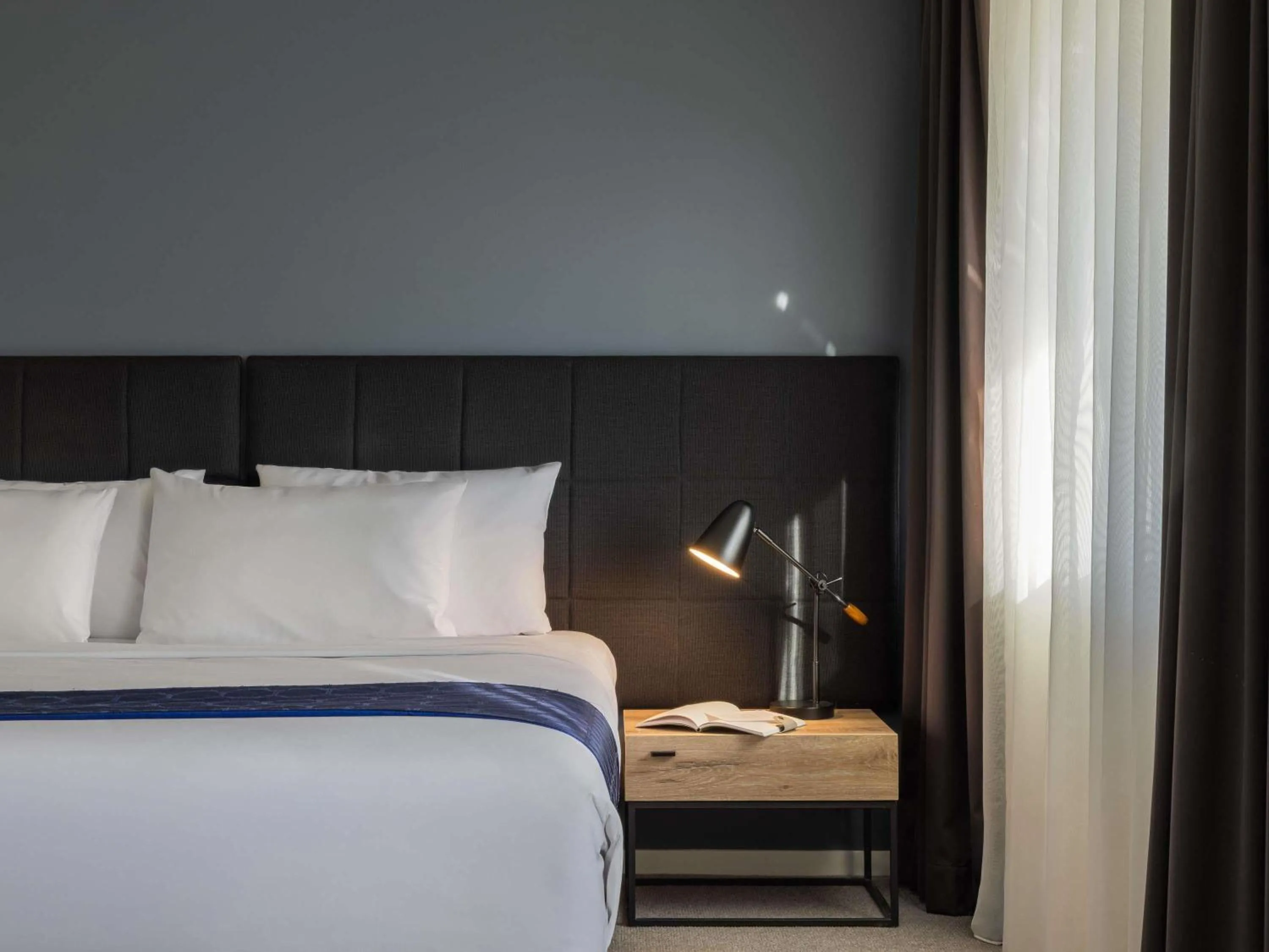 Executive Studio in Mantra MacArthur Hotel