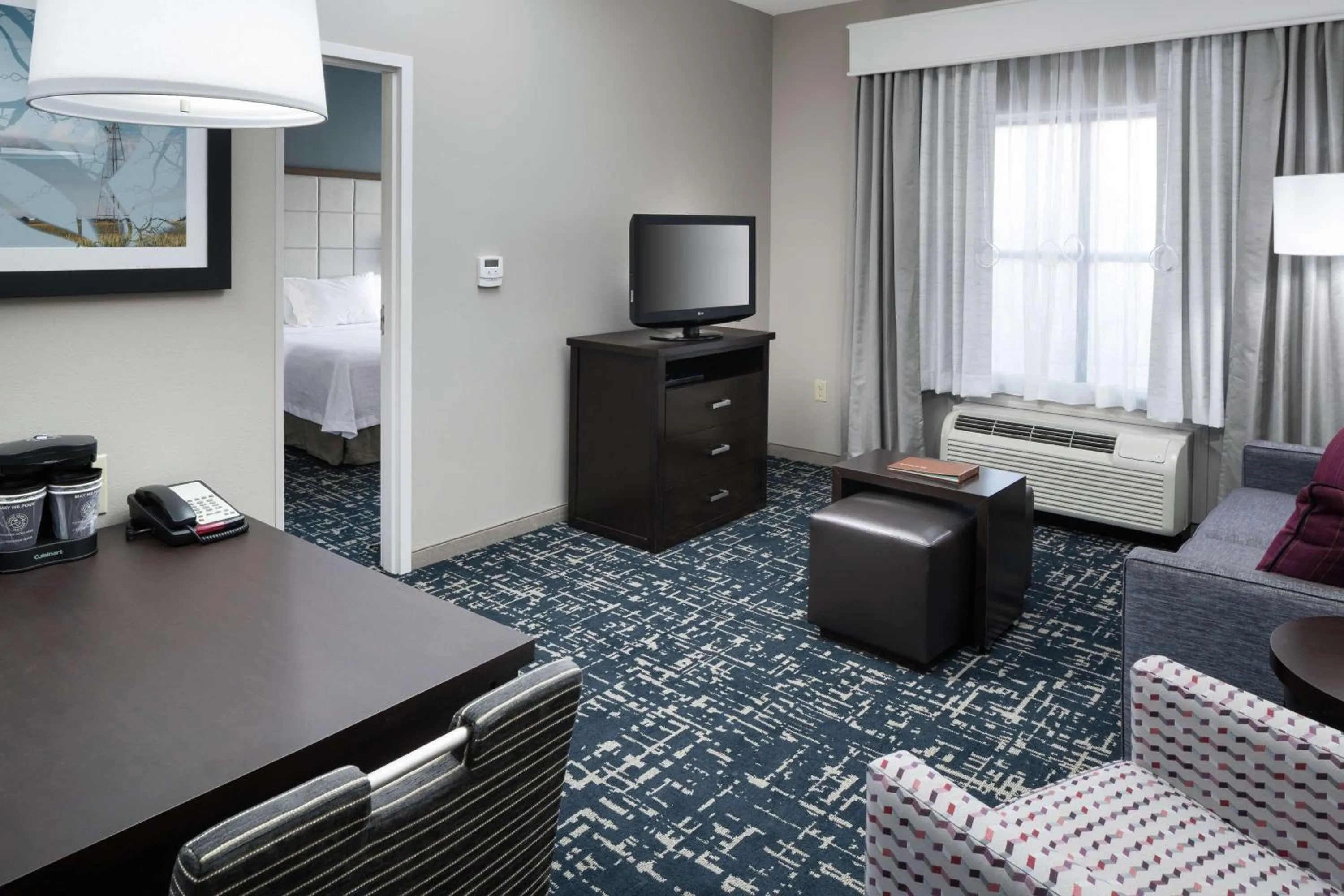 One-Bedroom King Suite - Non-Smoking in Homewood Suites by Hilton Cedar Rapids-North