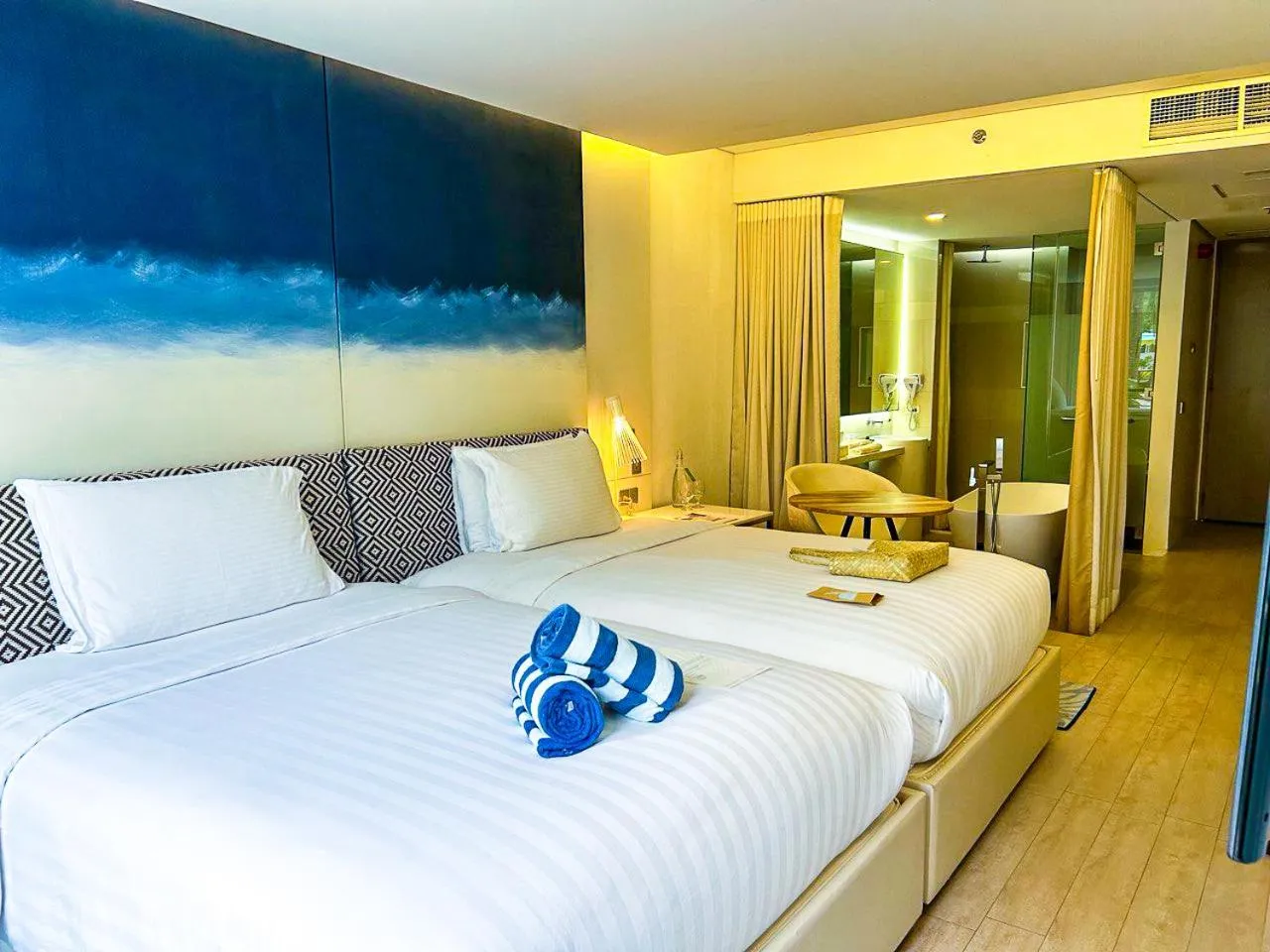 Cluster Standard Pool View in Misibis Bay