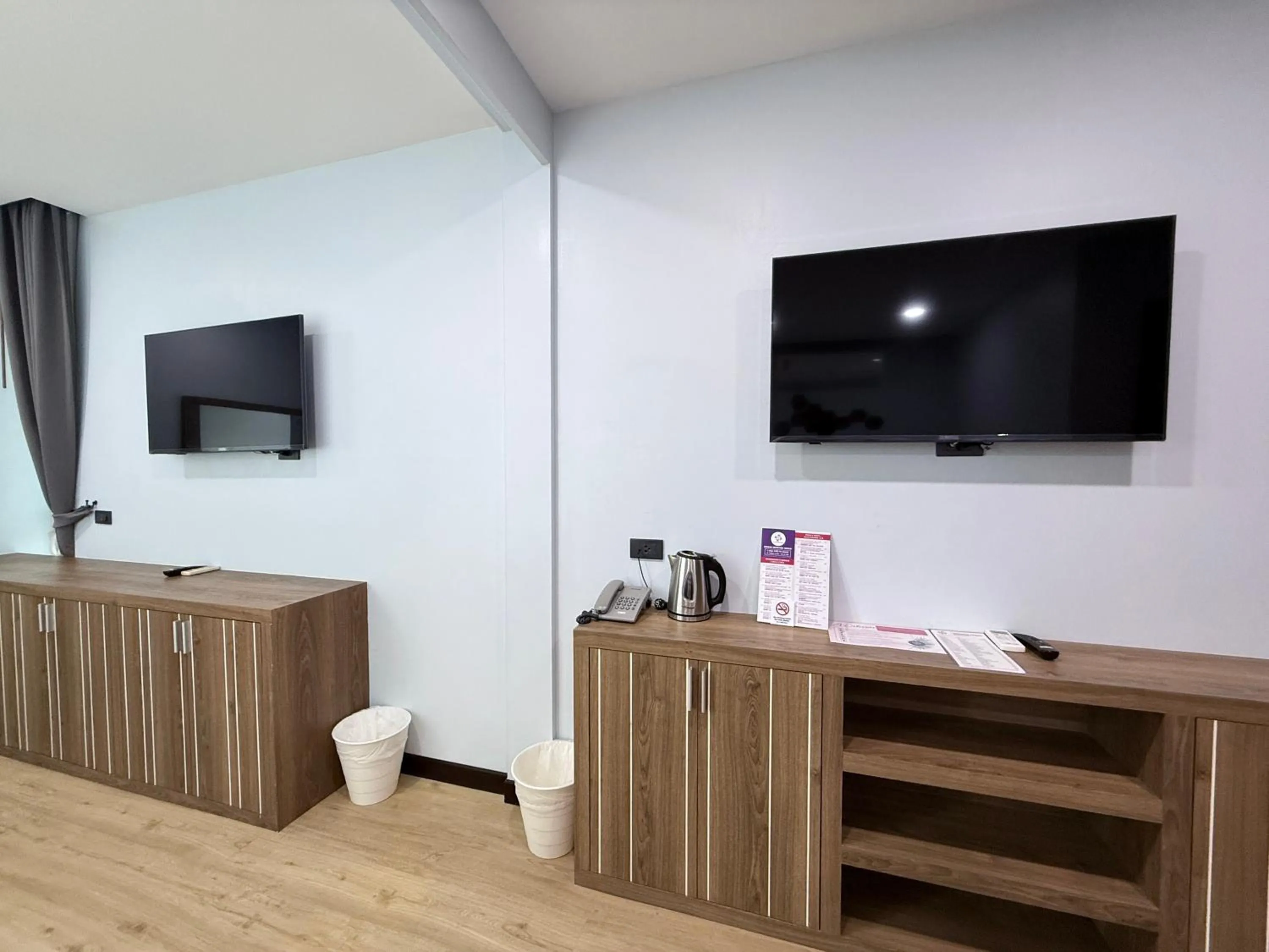 Superior Family Room in Chaweng Villawee Hotel