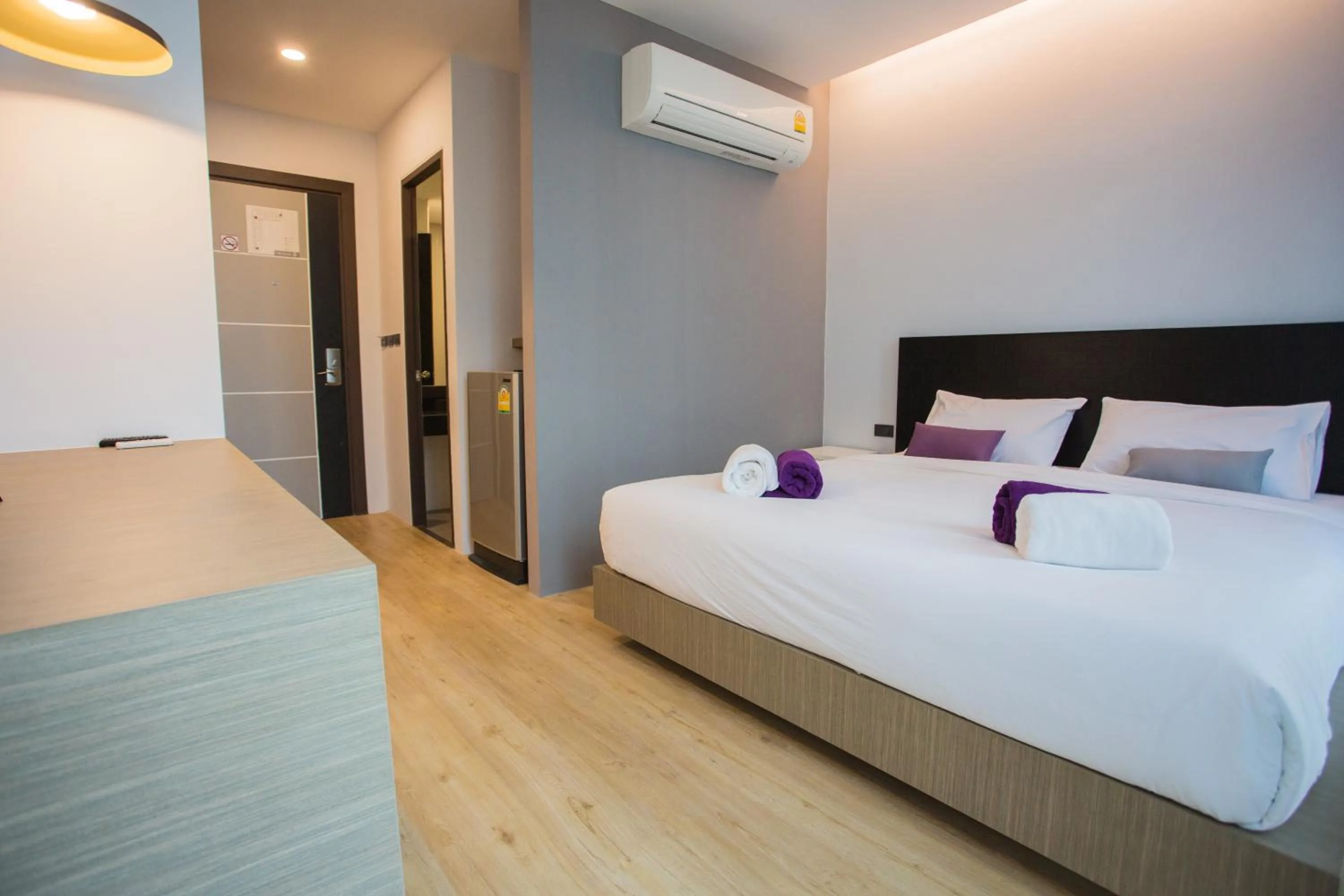 Family Suite with Balcony in Chaweng Villawee Hotel