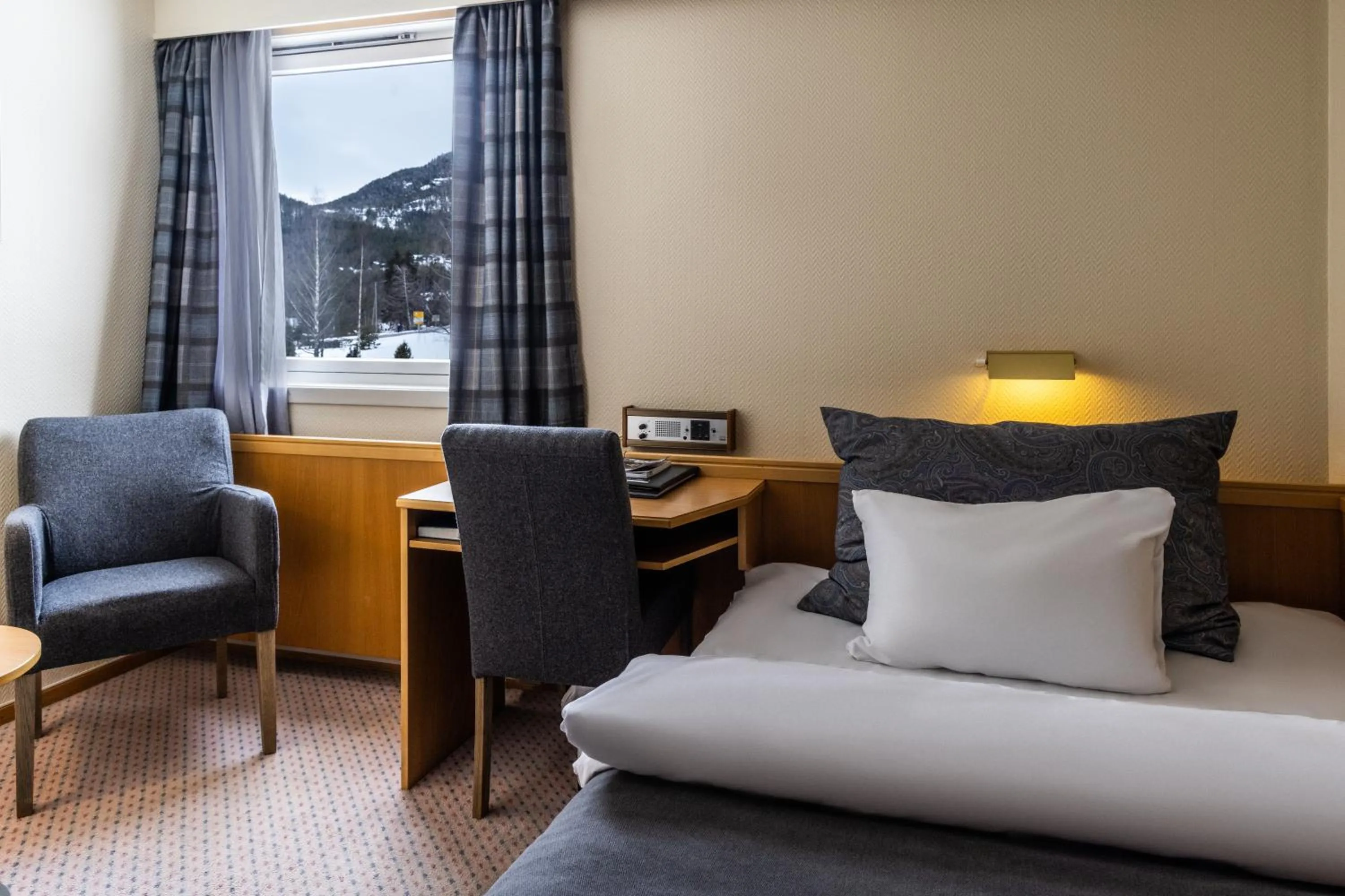 Single Room in Straand Hotel