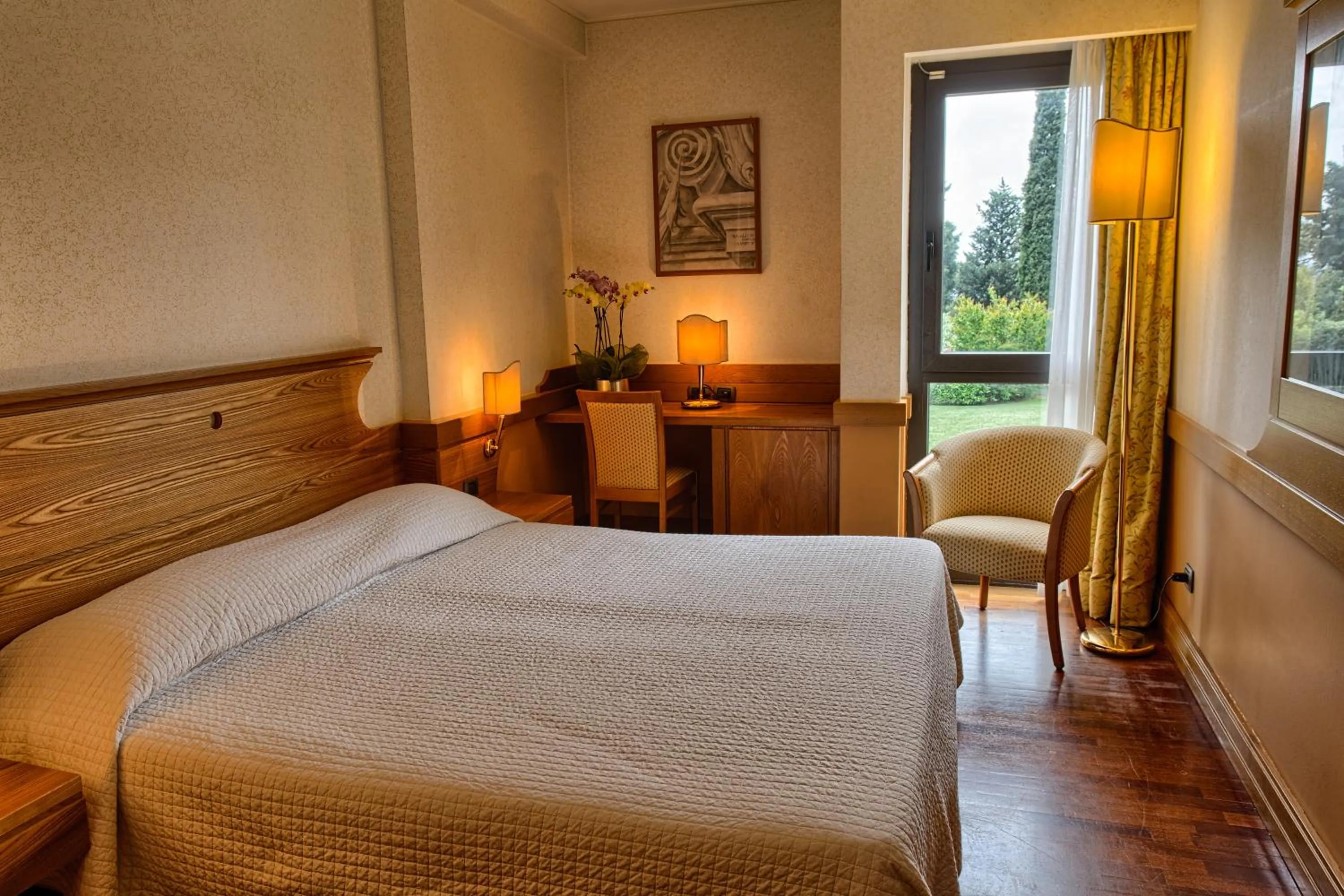 Classic Double or Twin Room in BV Grand Hotel Assisi
