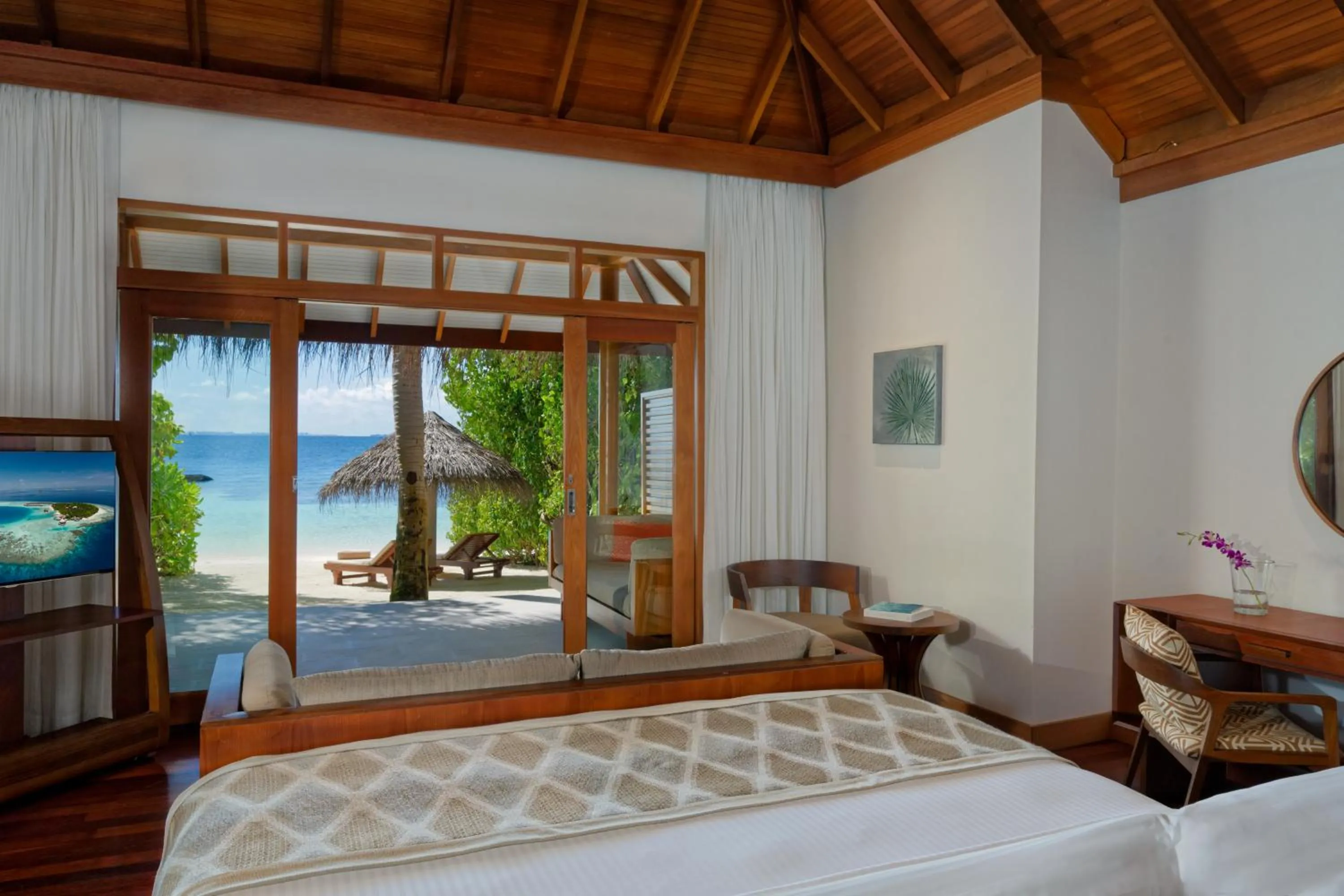 Deluxe Beach Villa in Baros Maldives
