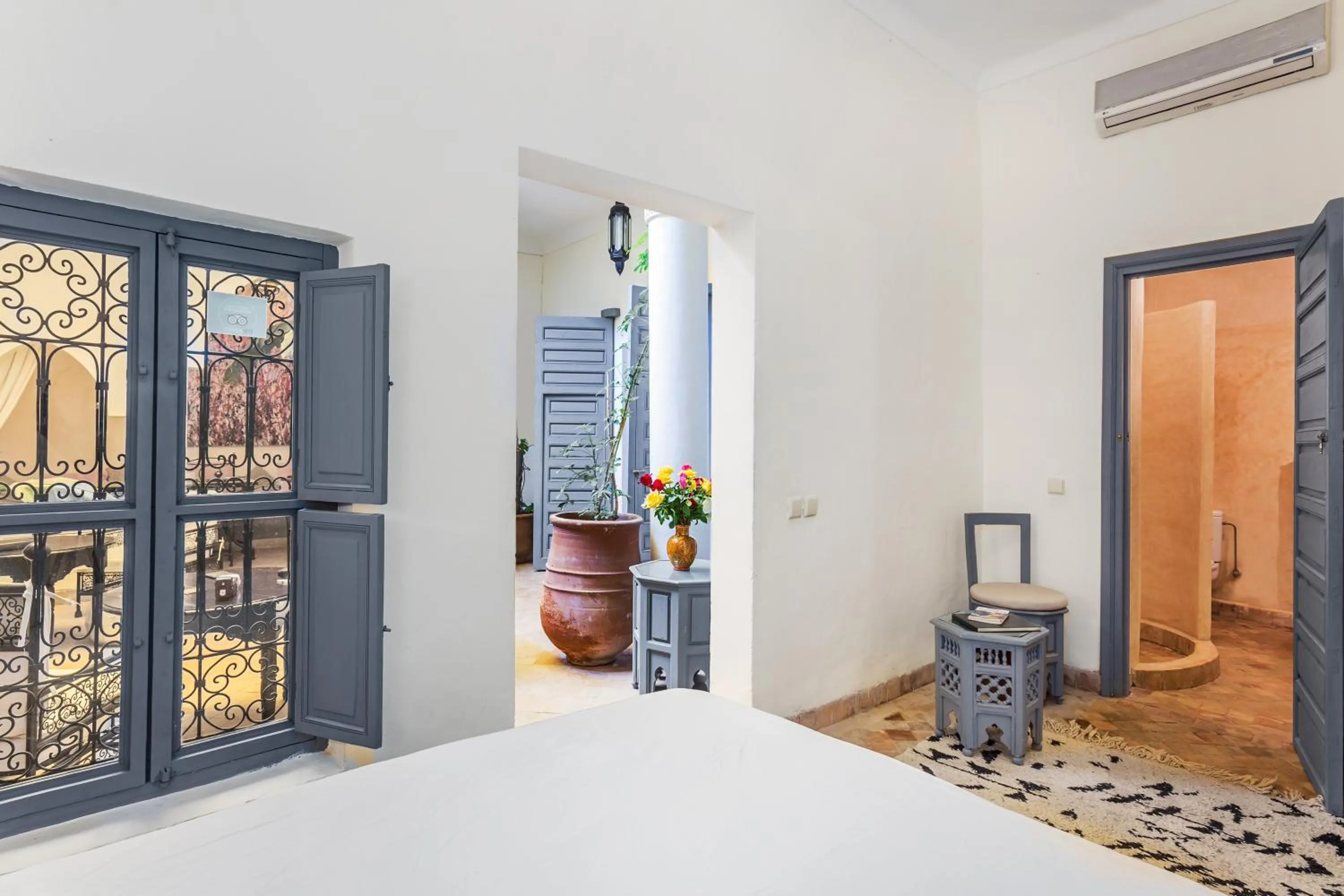 Double Room with Private Bathroom in Riad Linda