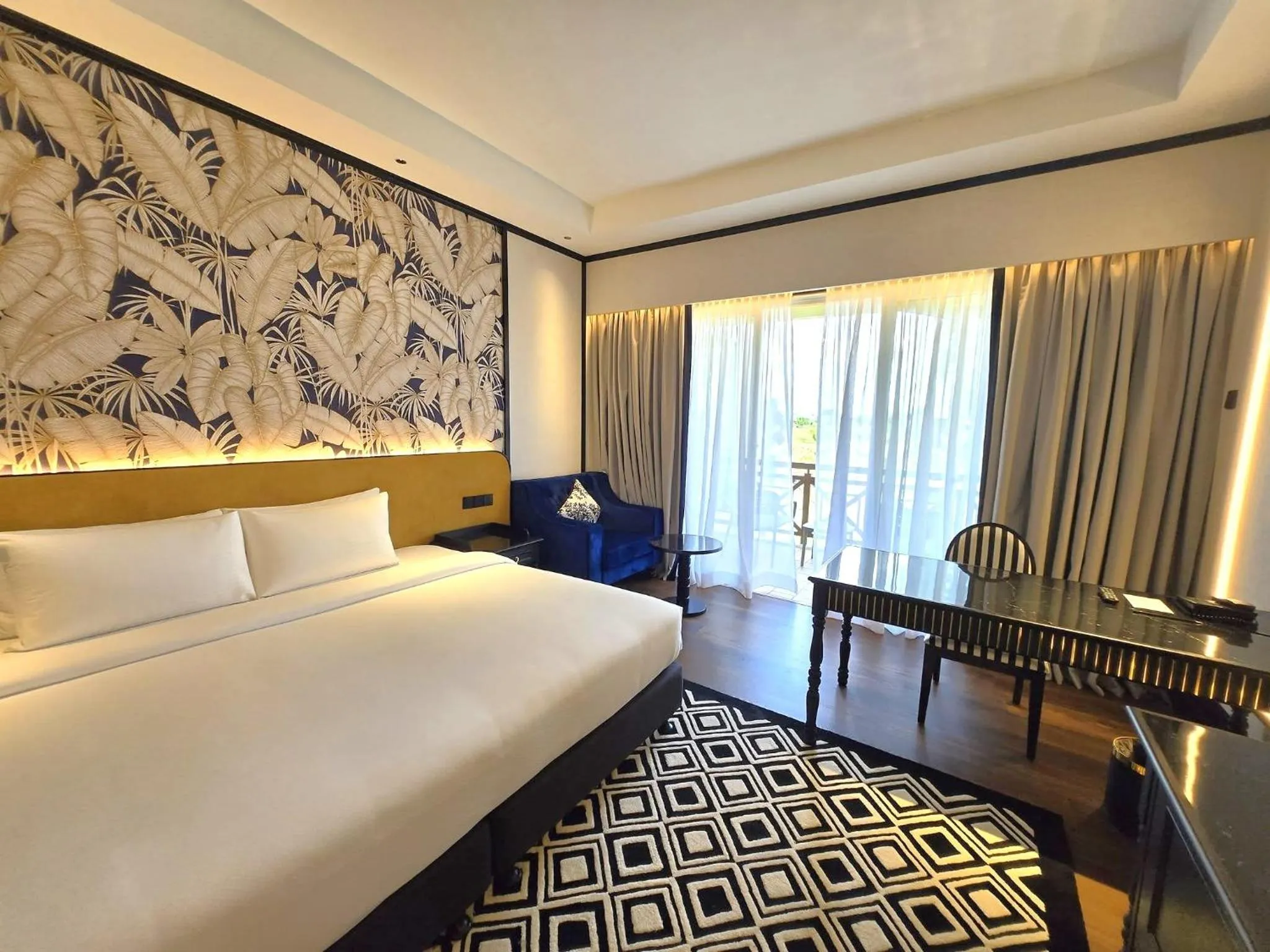 Prestige Suite with Complimentary Mini Bar in Bangi Resort Hotel