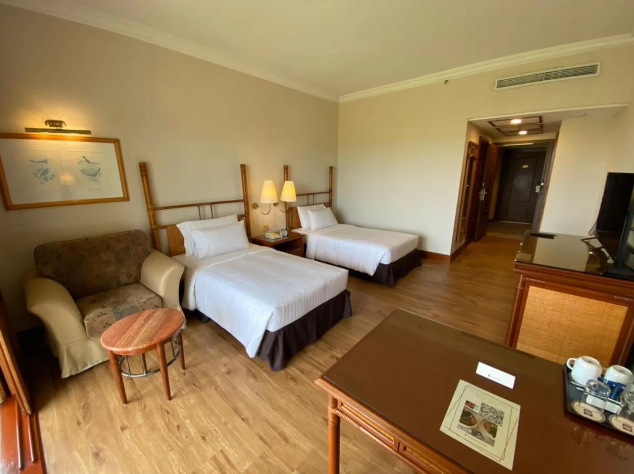 Deluxe room with The Loaf All Day Breakfast in Bangi Resort Hotel