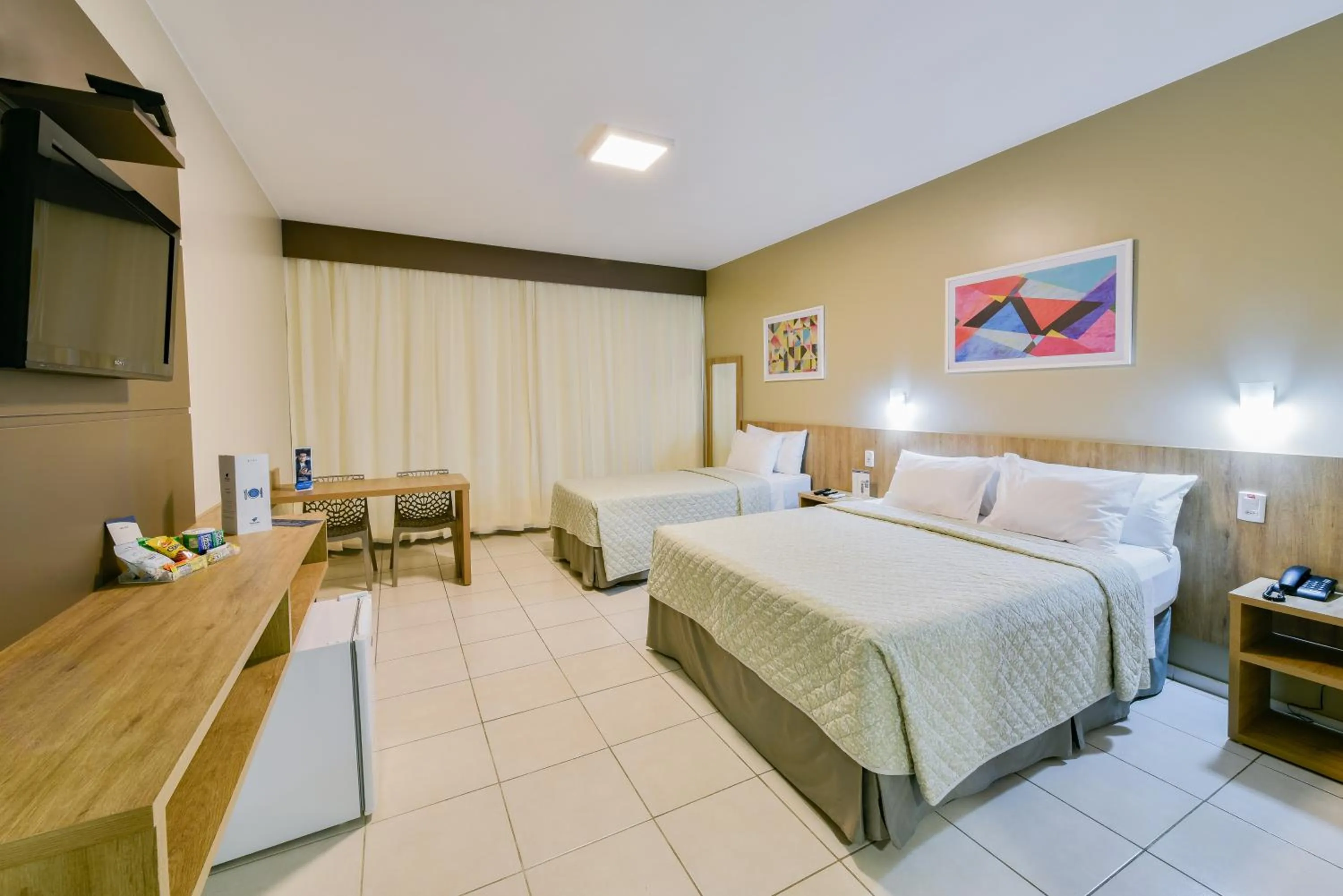 Standard Triple Room in Plaza Inn Augustus