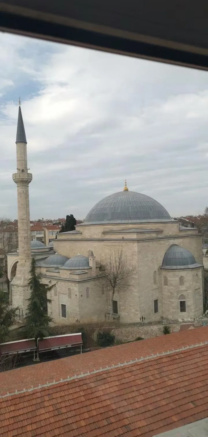 Budget Twin Room - single occupancy in Cagri Hotel