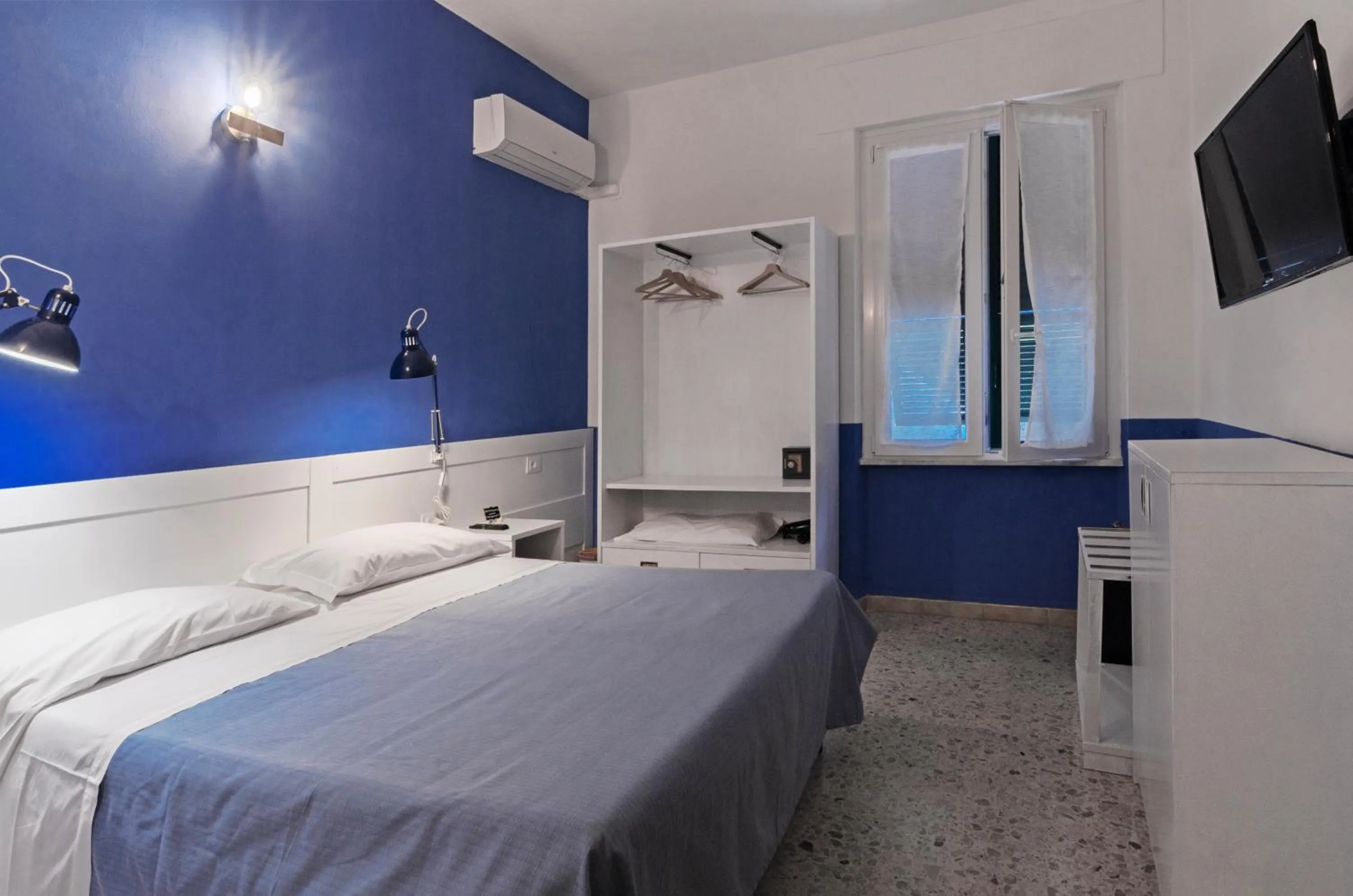 Standard Double Room in Hotel Villa Argentina