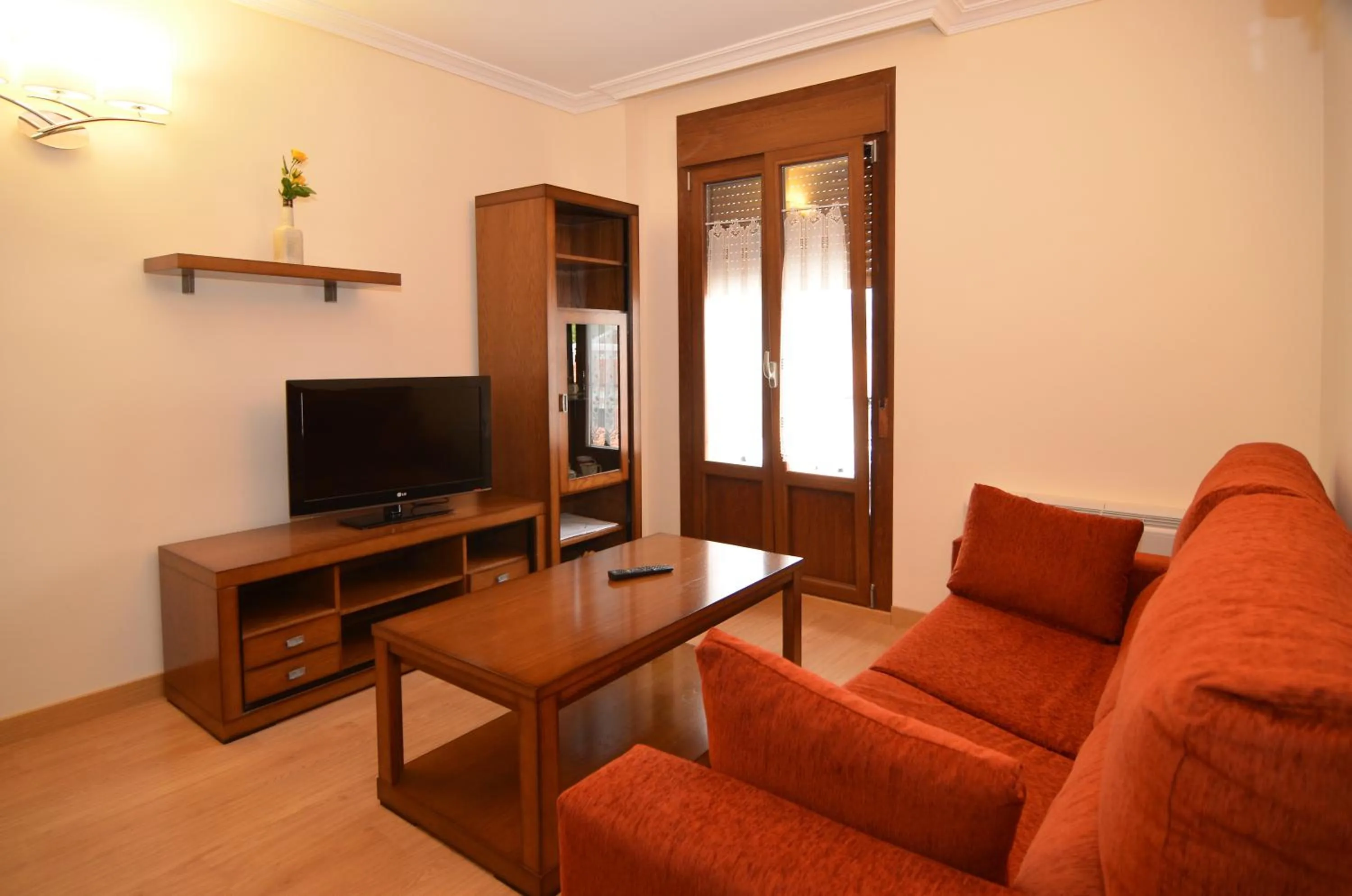 Two-Bedroom Apartment in Hotel Santo Domingo de Silos