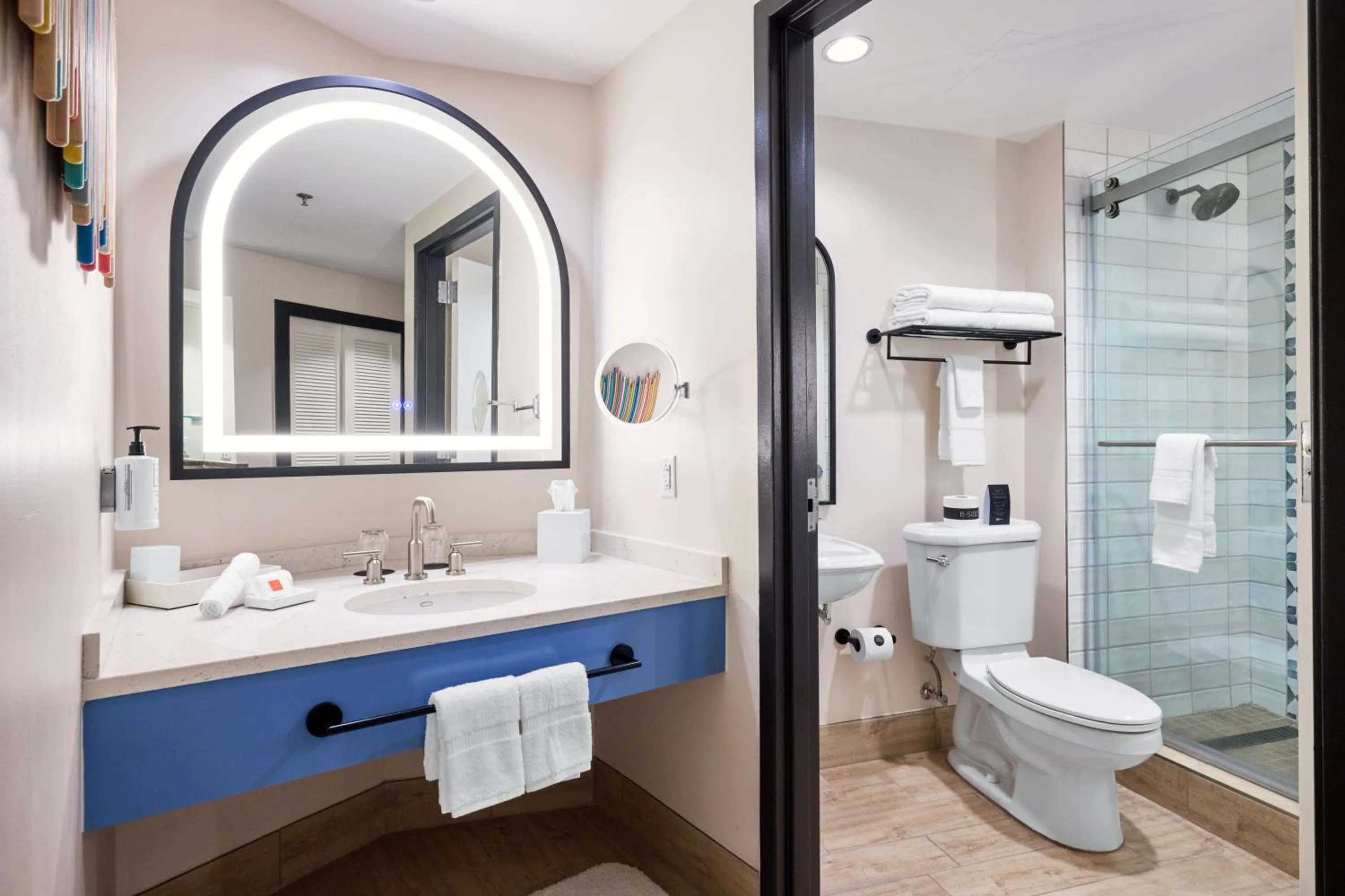 Garden View Room (Includes FREE^ Universal Express Unlimited) in Universal's Hard Rock Hotel®