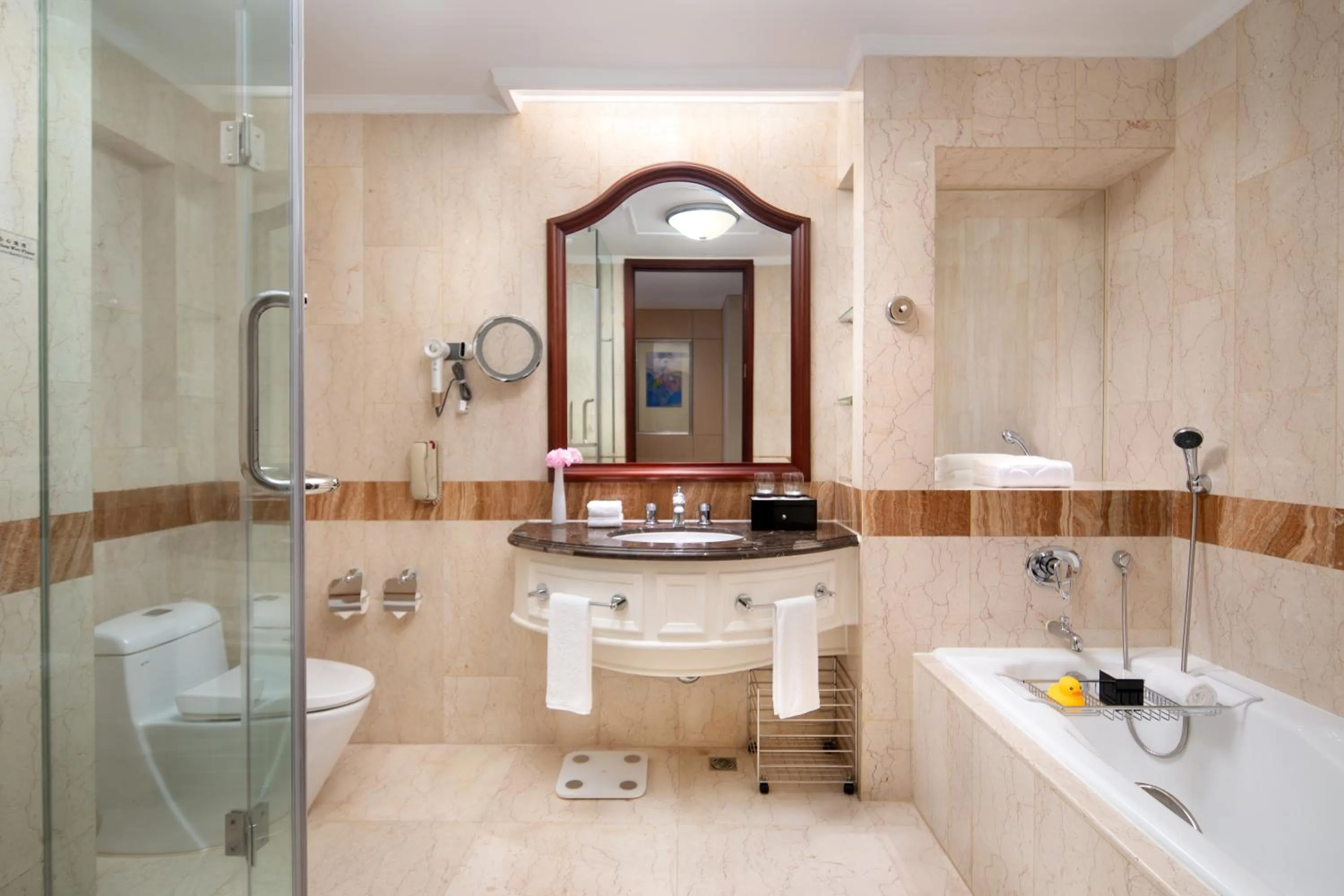 Horizon Deluxe King Room in Shangri-La Suzhou