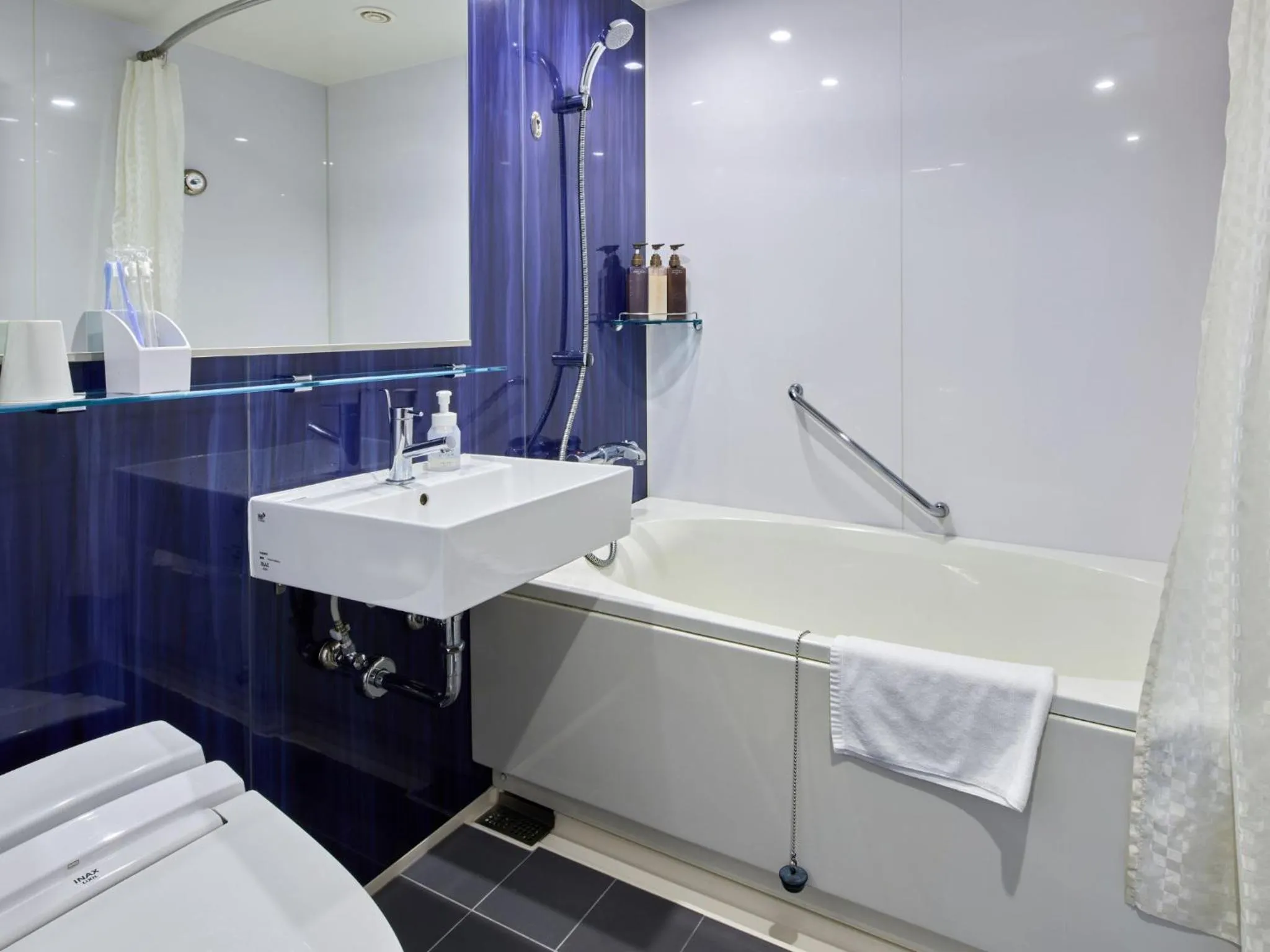 NaHaNa Superior Twin Rooms in Okinawa NaHaNa Hotel & Spa