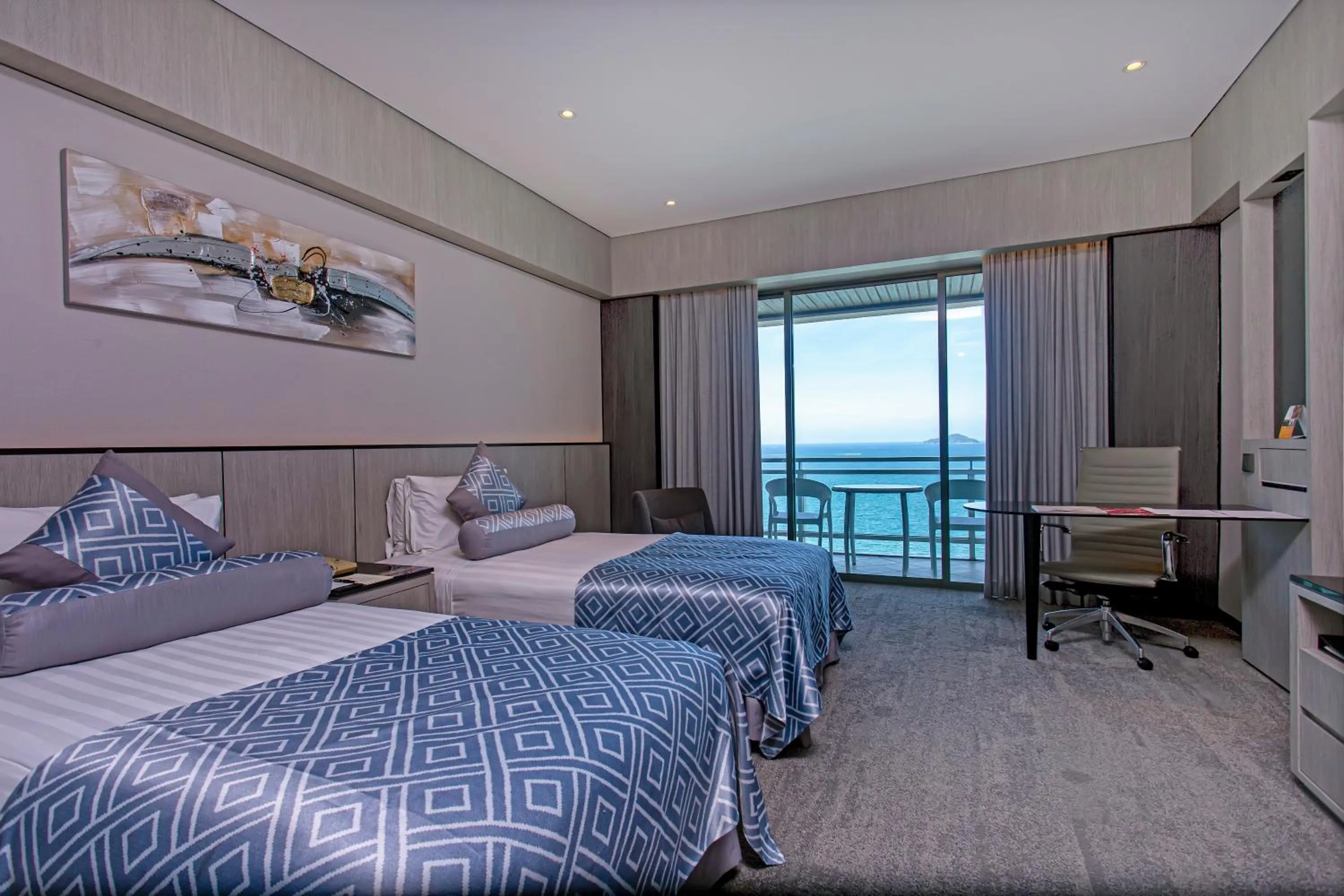 Premium Sea View Twin in The Pacific Sutera Hotel