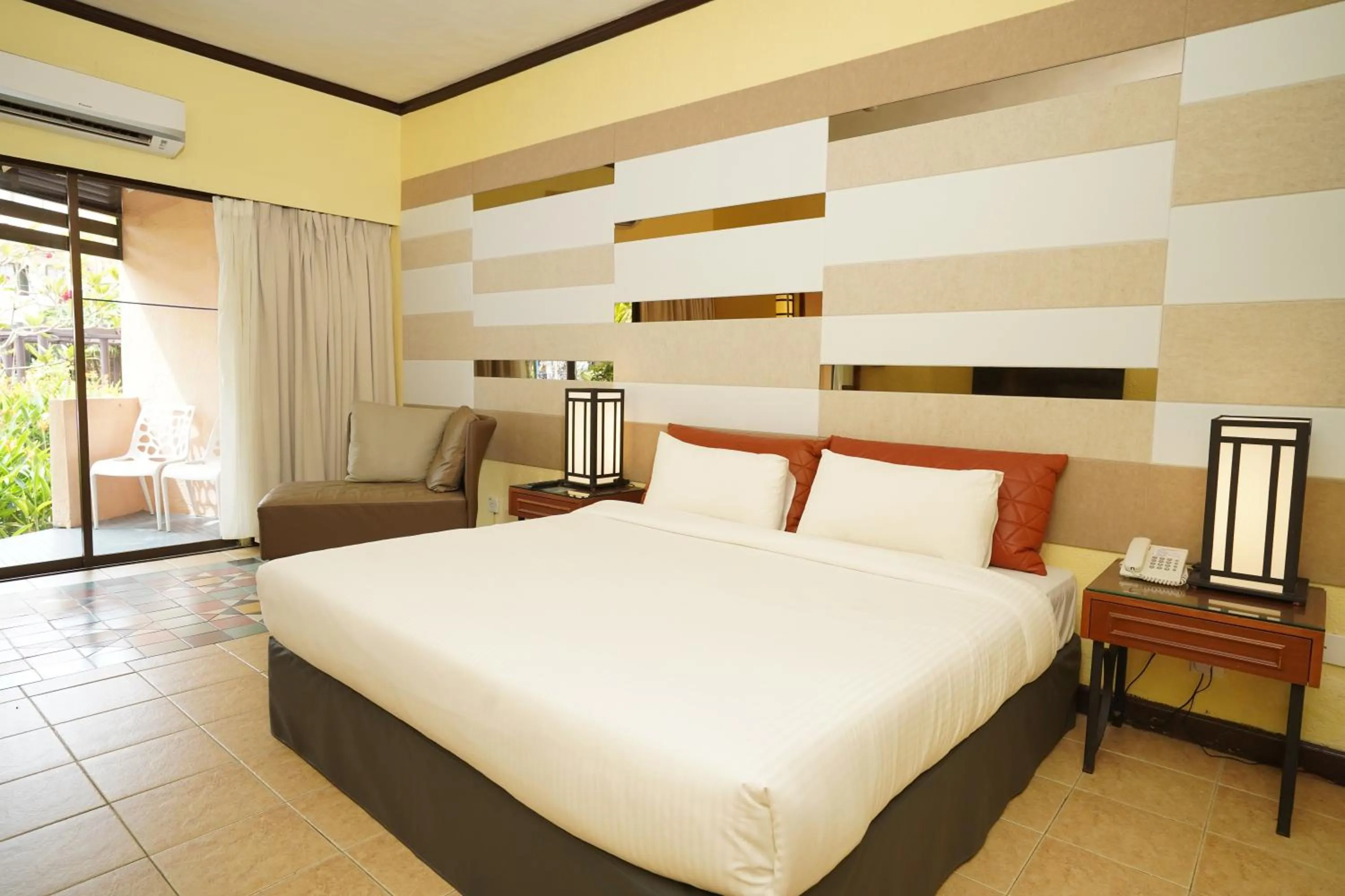 Pool Terrace with Breakfast in Holiday Villa Beach Resort Cherating