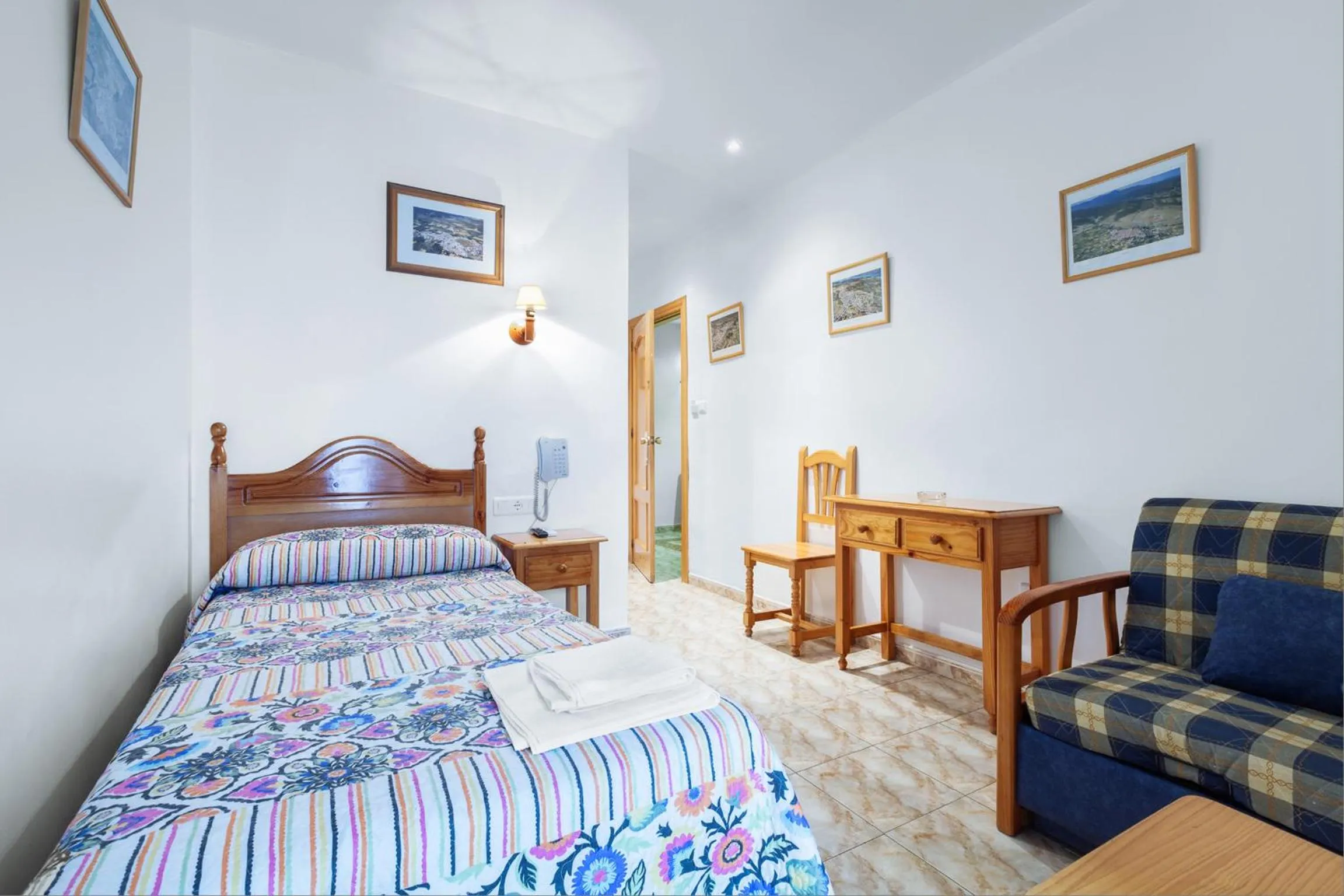 Single Room in Hotel Philadelfia