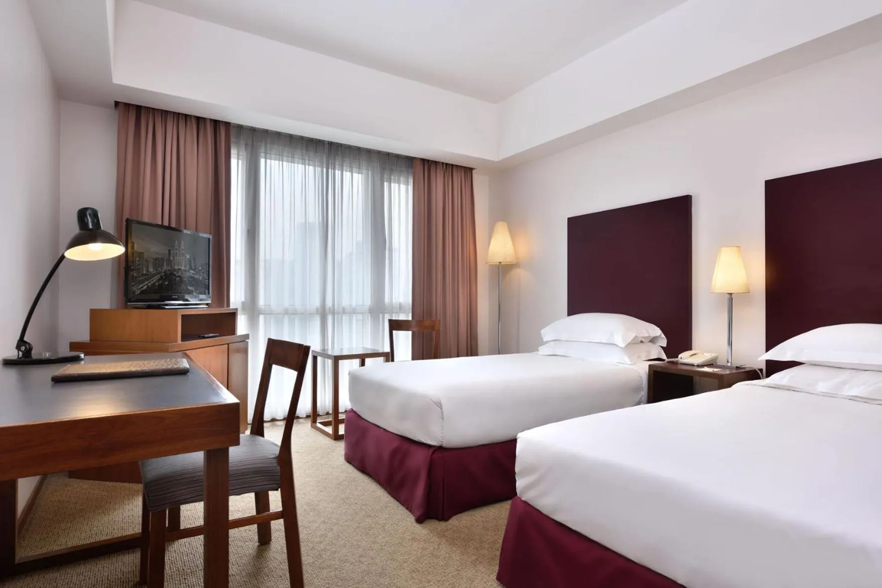 Premium Twin Room in Hotel Capitol Kuala Lumpur
