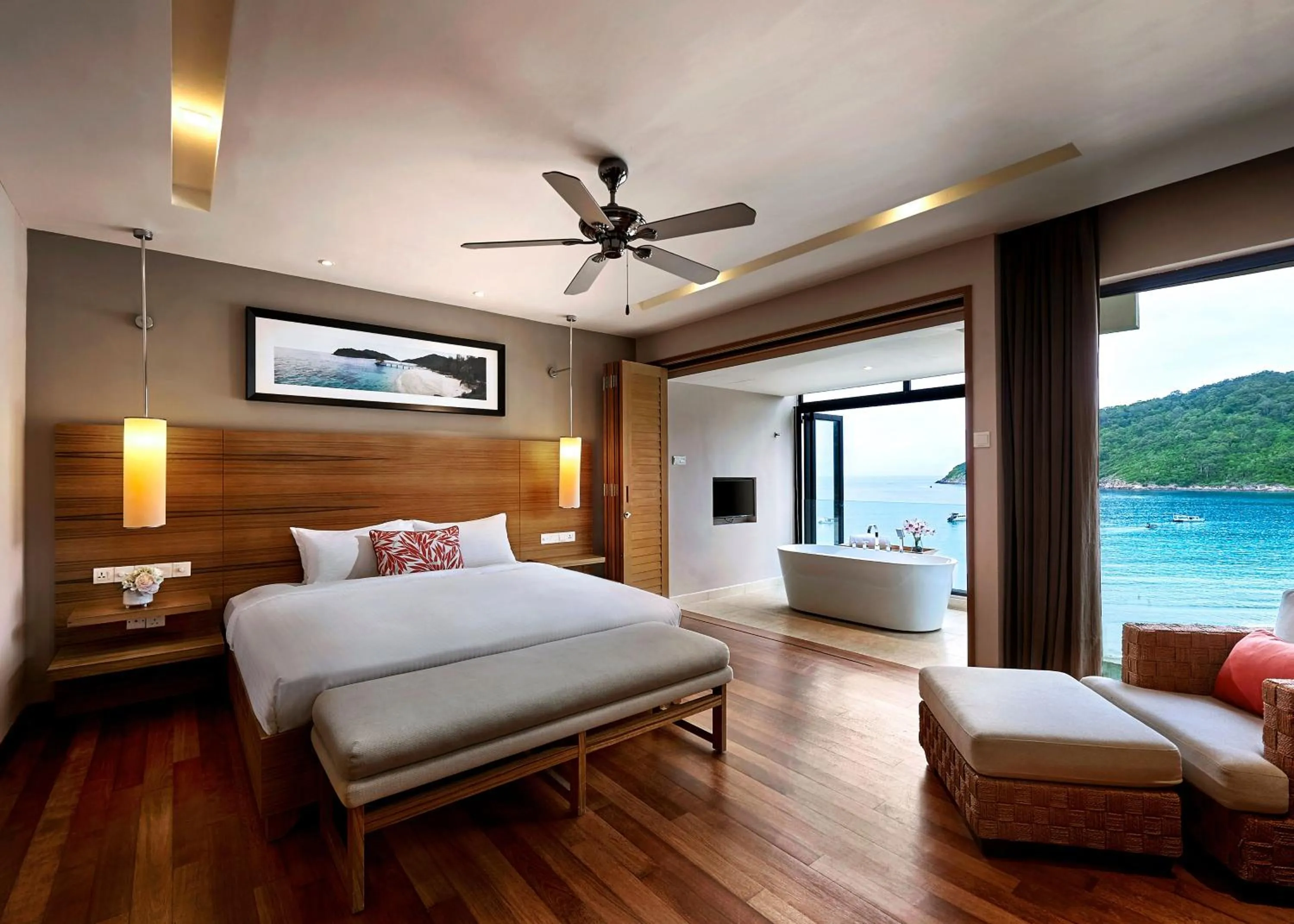 Cliff Bay Suite in The Taaras Beach & Spa Resort