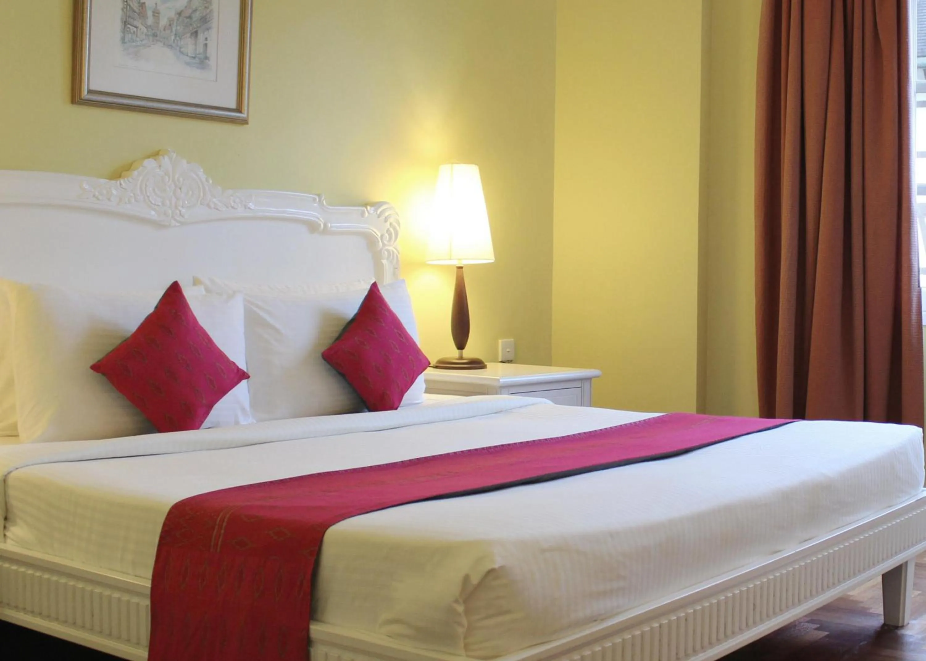 Deluxe One-Bedroom Suite King in Colmar Tropicale