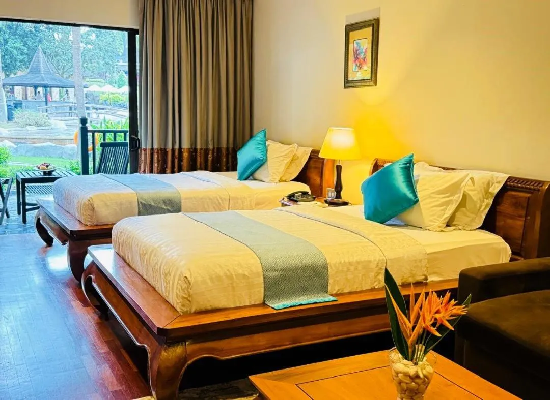 Standard Twin Room with Garden View in Cyberview Resort & Spa