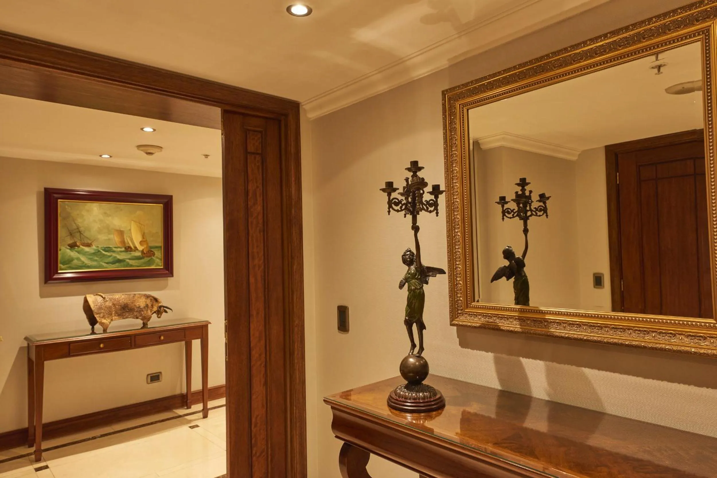 Presidential Suite in Plaza El Bosque Ebro