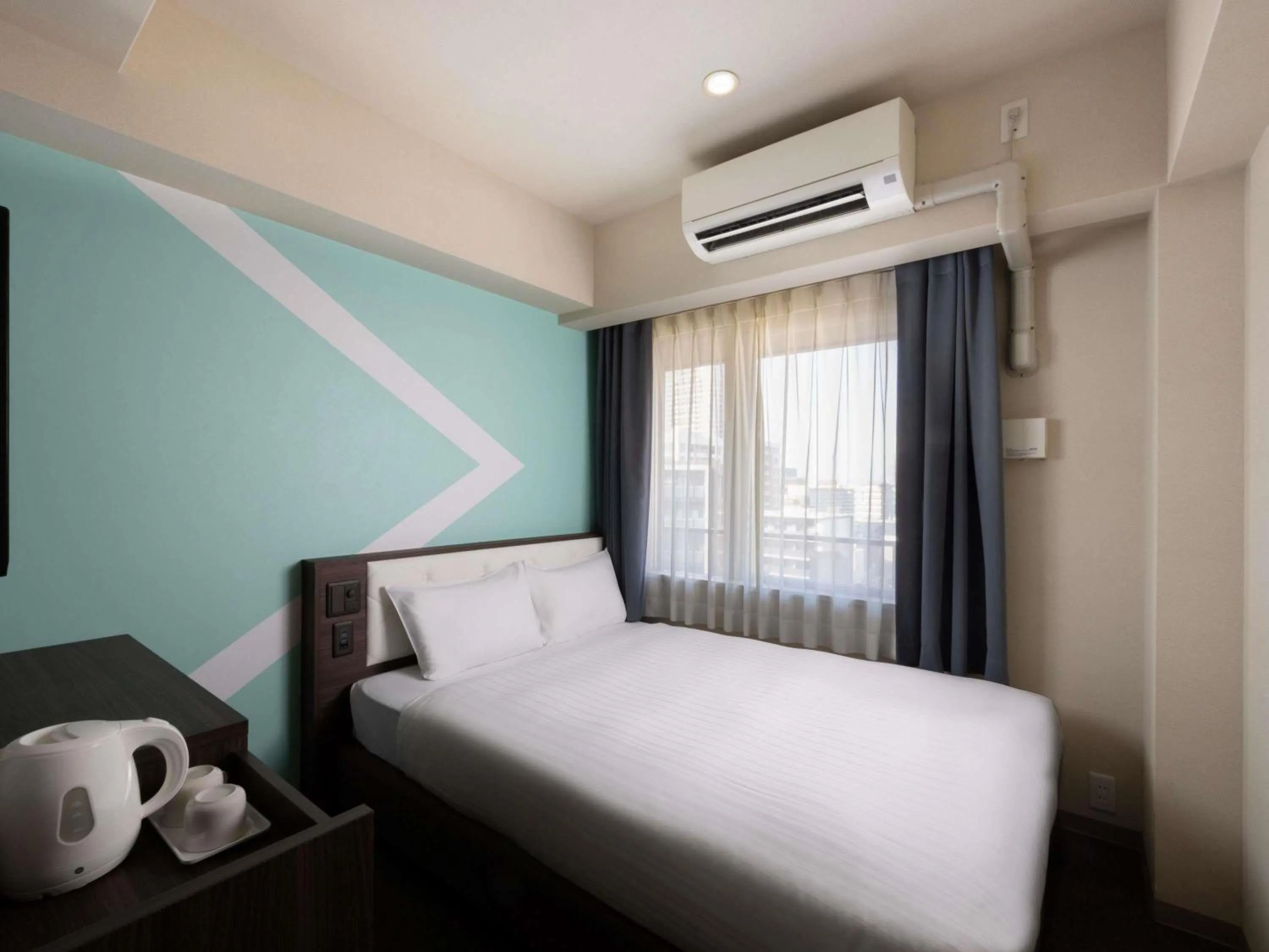 Standard Double Room - Non-Smoking in ibis Budget Osaka Umeda