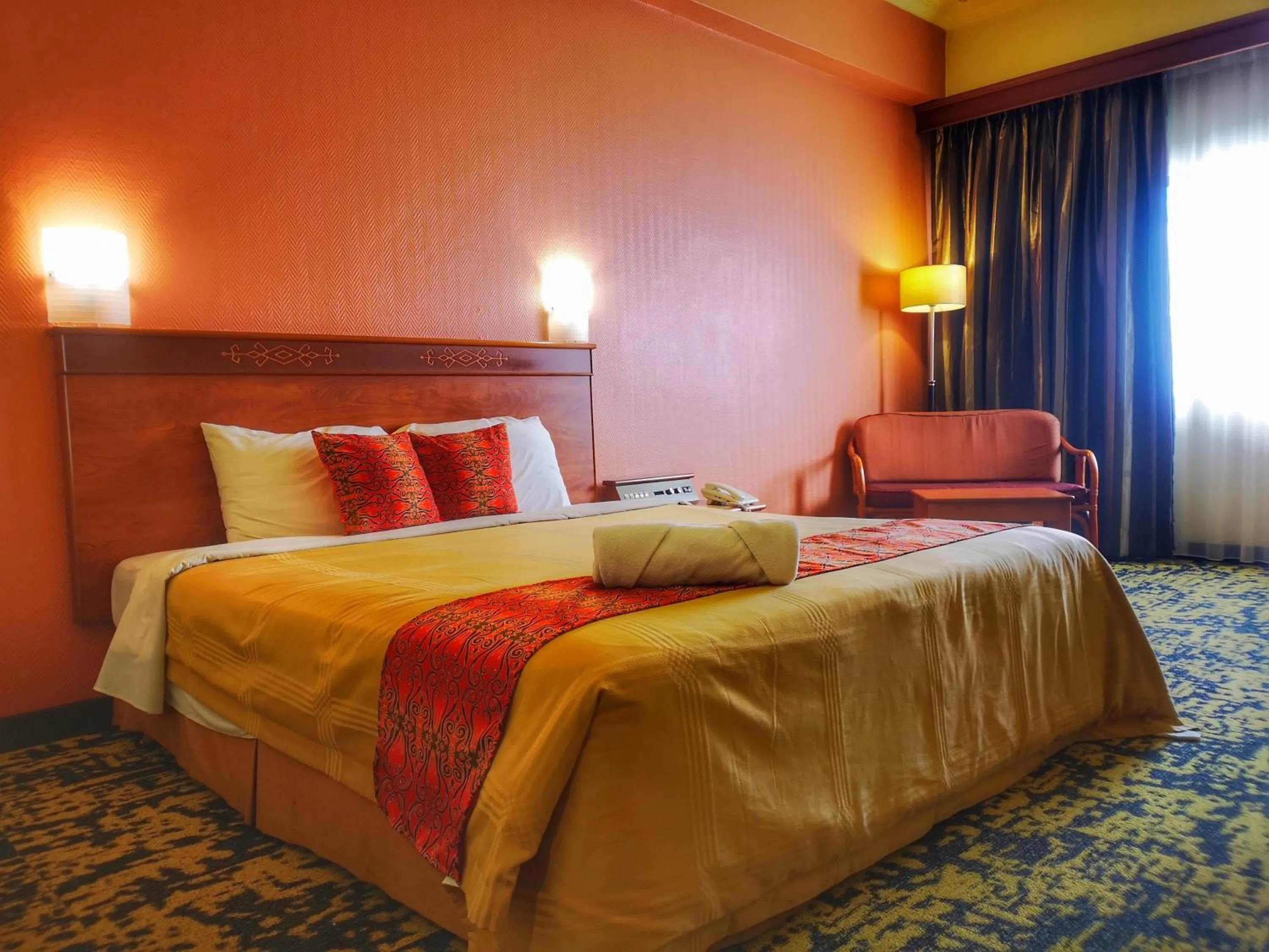 Deluxe Double Room in Hotel Grand Continental Kuching