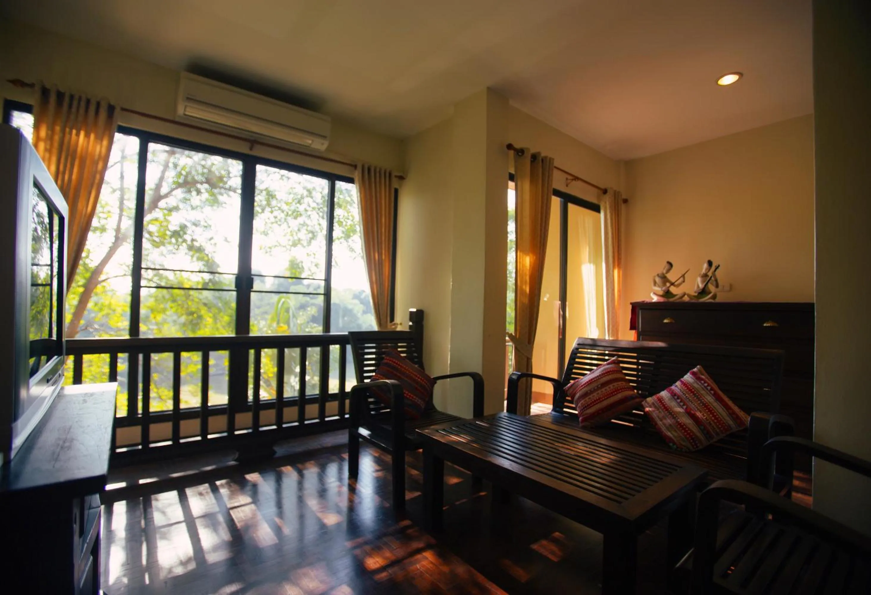 Family Suite in Villa San Pee Seua