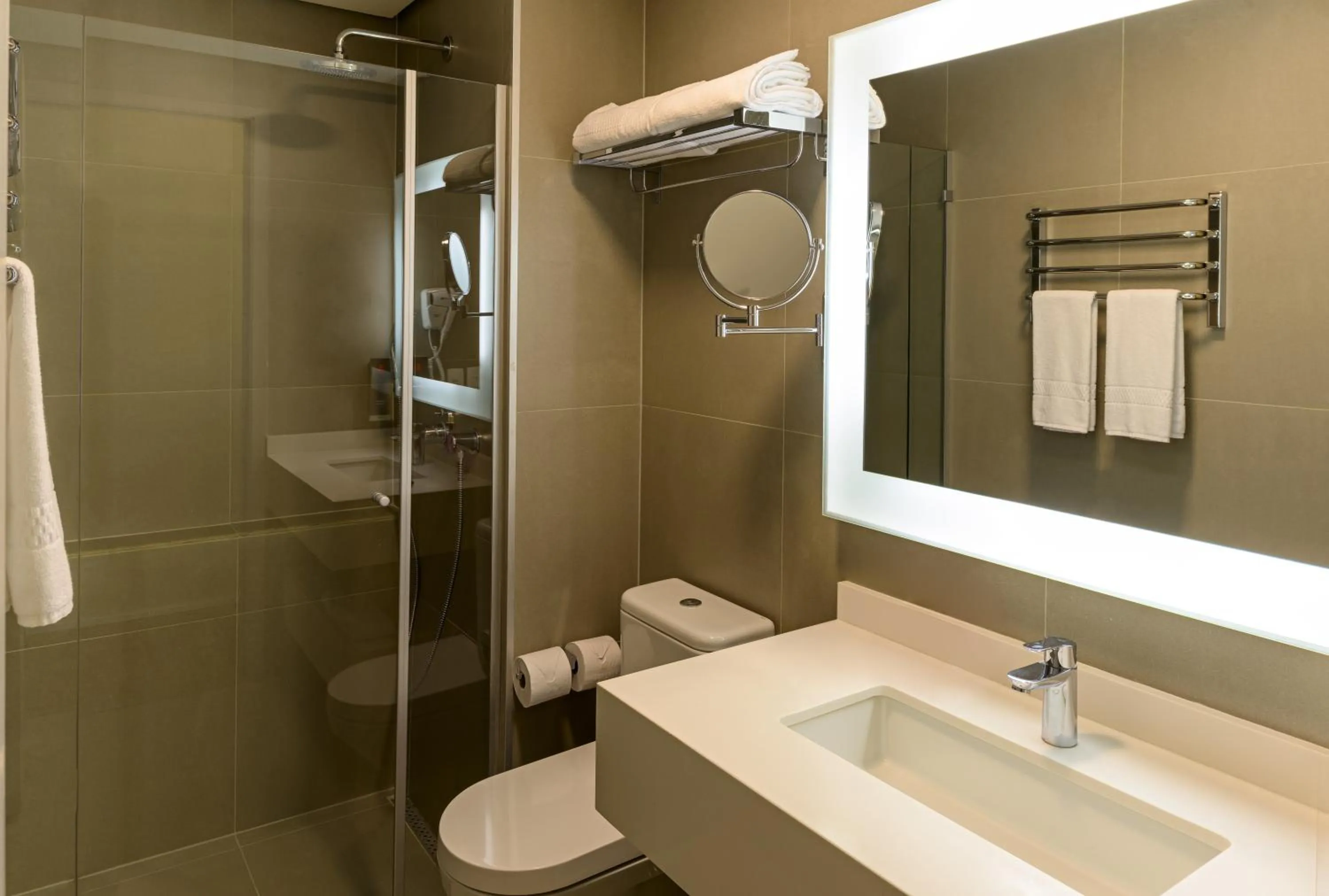 Superior Twin Room with Kitchen in Mercure Sao Paulo Barra Funda