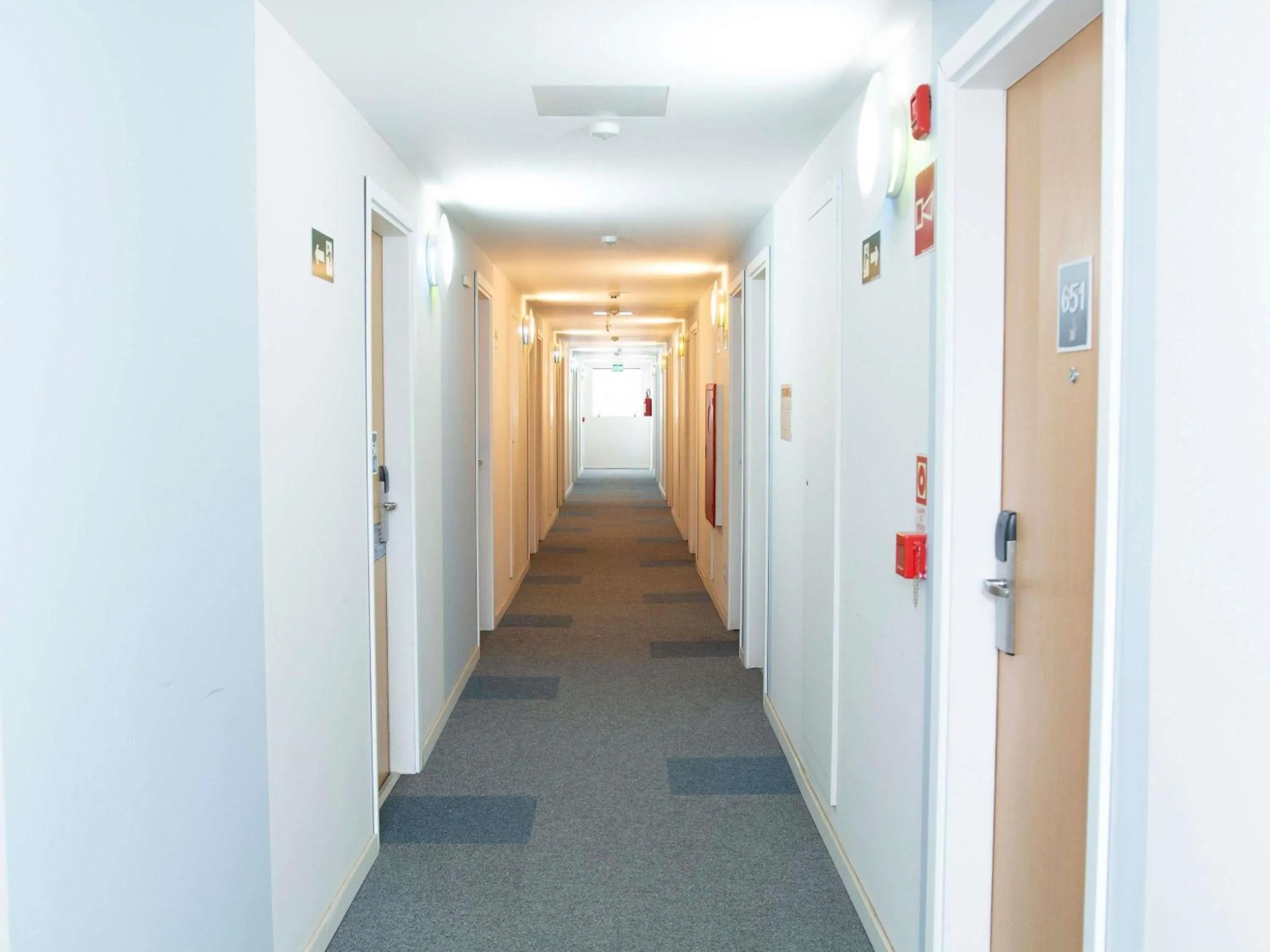 Standard Twin Room in ibis budget Manhuaçu