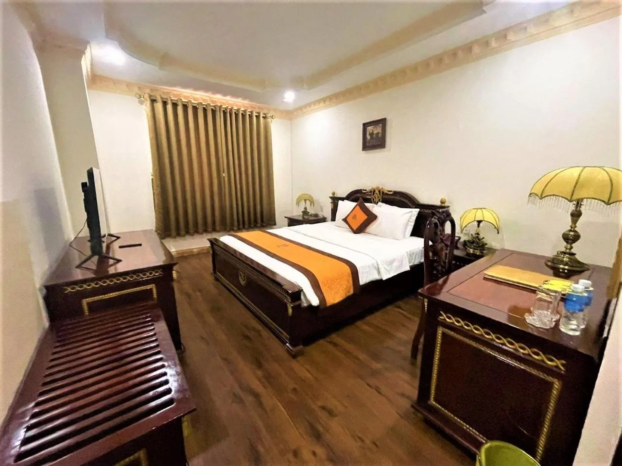 Executive Suite in New Pacific Hotel