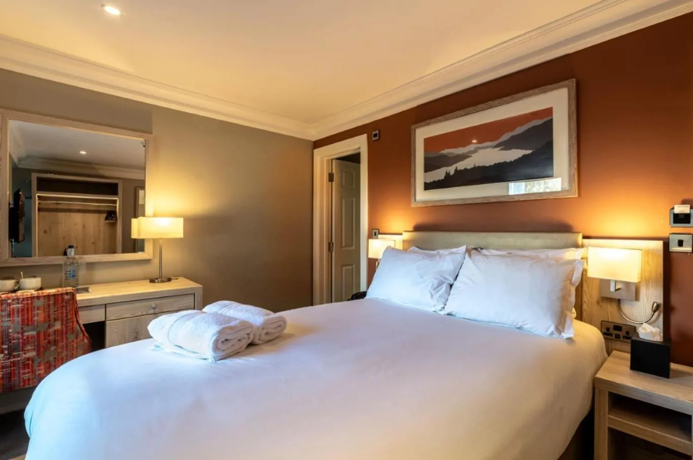 Cozy Double (Not Pet Friendly) in The Ro Hotel Windermere