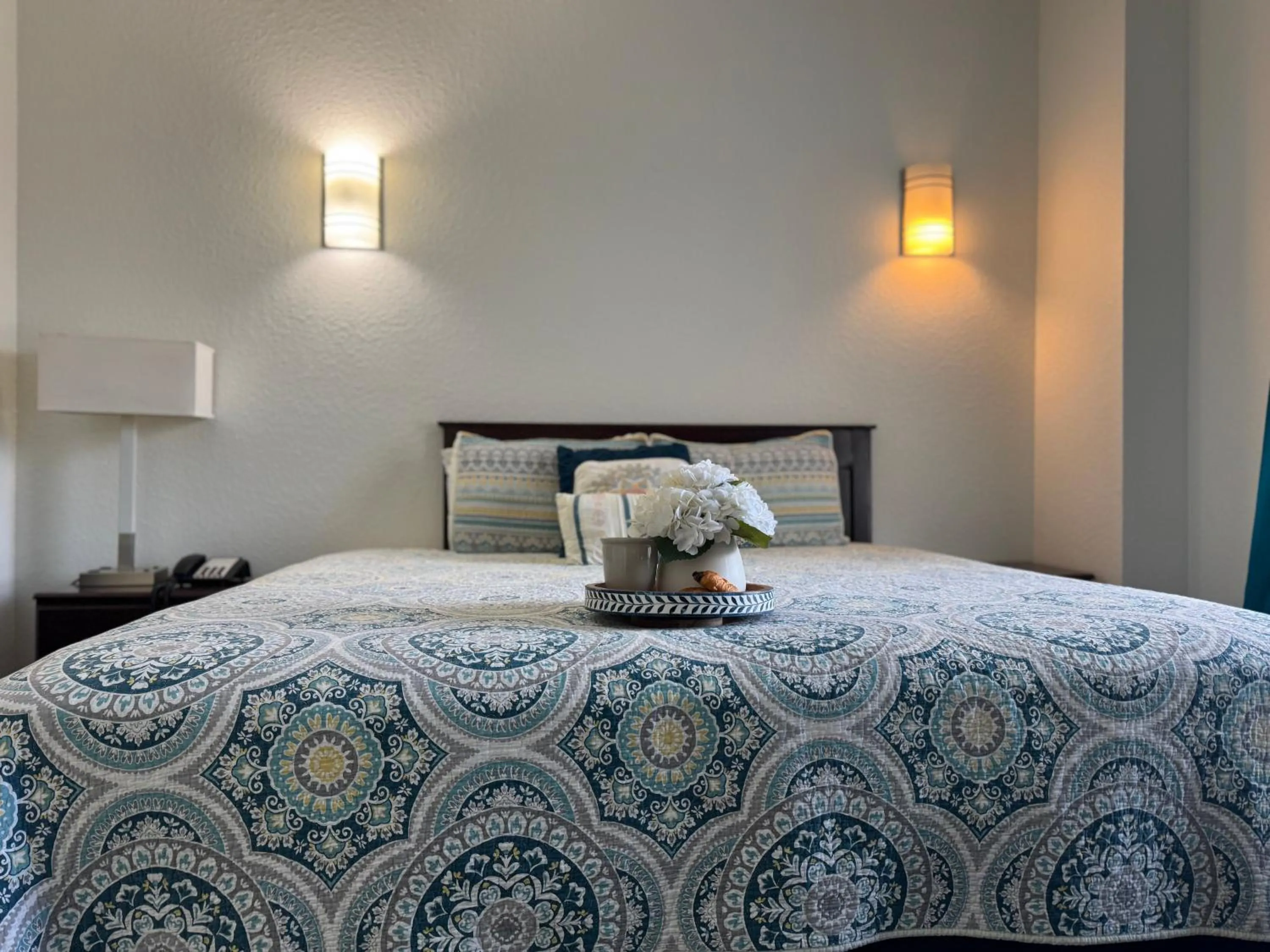 Deluxe Queen Room in Athens Hotel & Suites