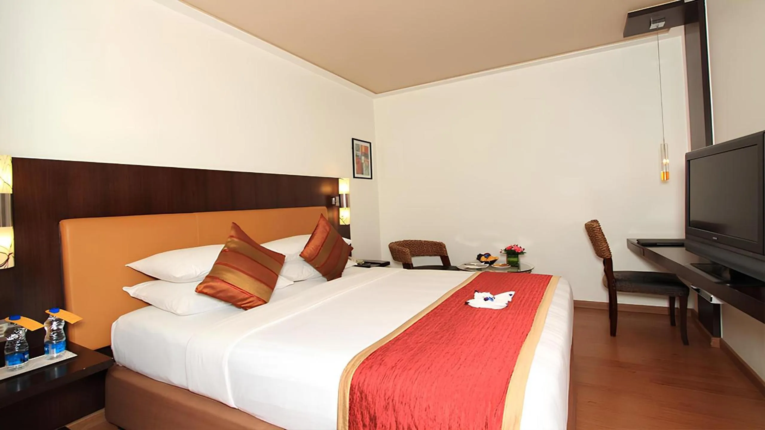 Deluxe Single Room in Iris The Business Hotel