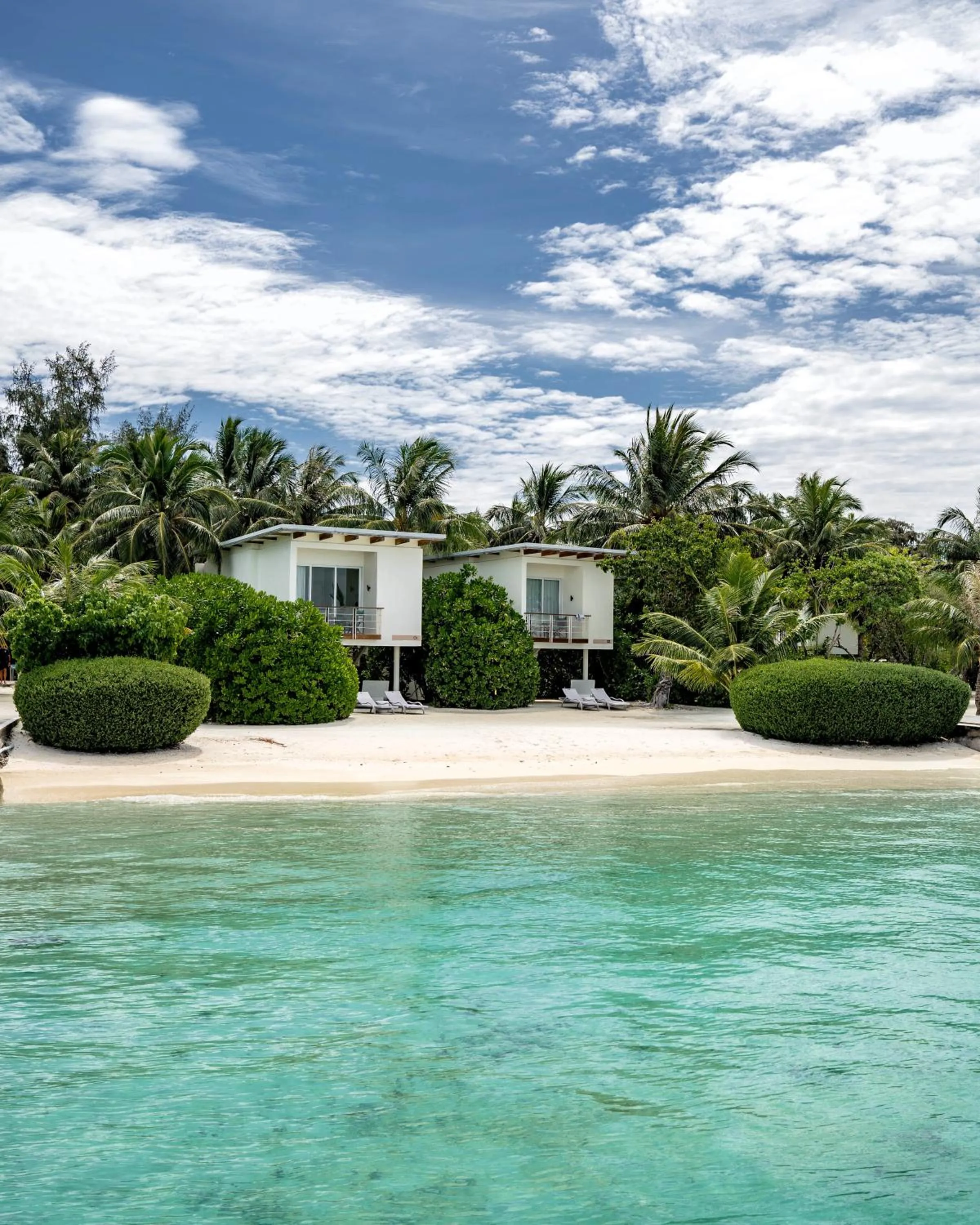 One-Bedroom Beach House with Sea View in Holiday Inn Resort Kandooma Maldives - Kids Stay & Eat Free and Free Roundtrip Speed Boat for a minimum 4 nights stay