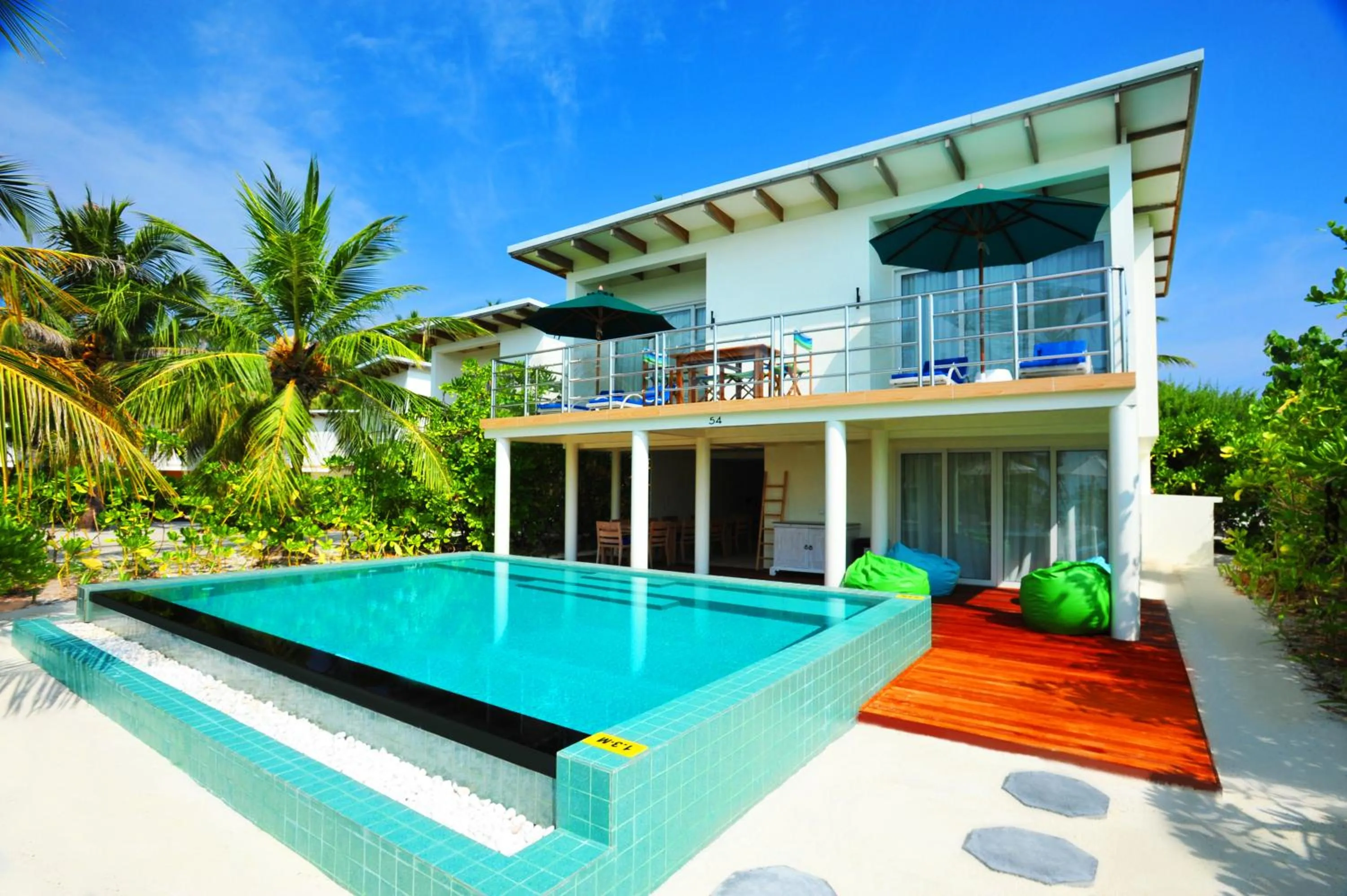 Three-Bedroom Beach Pool Villa in Holiday Inn Resort Kandooma Maldives - Kids Stay & Eat Free and Free Roundtrip Speed Boat for a minimum 4 nights stay