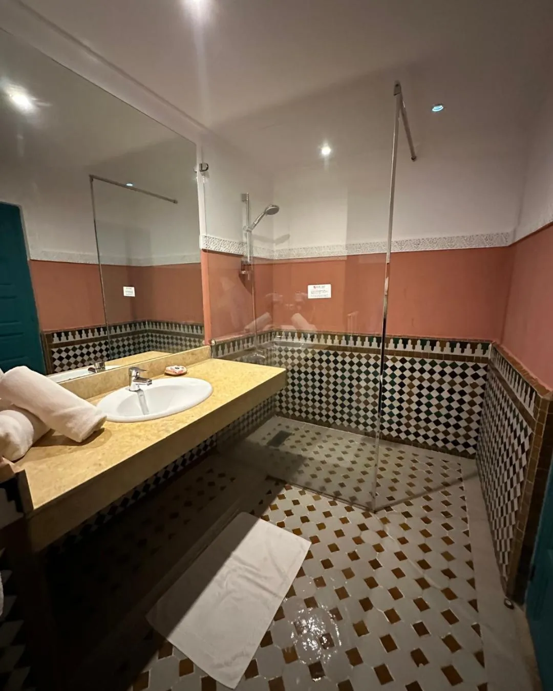 Triple Room with Garden View in Palais Riad Berbère