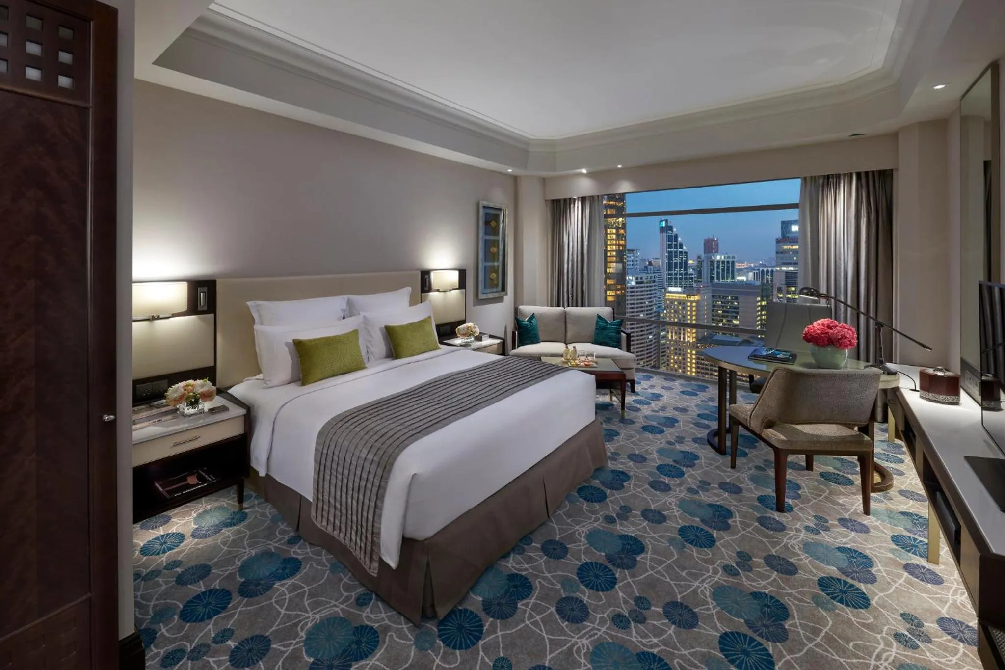 Deluxe King Room with City View in Mandarin Oriental, Kuala Lumpur