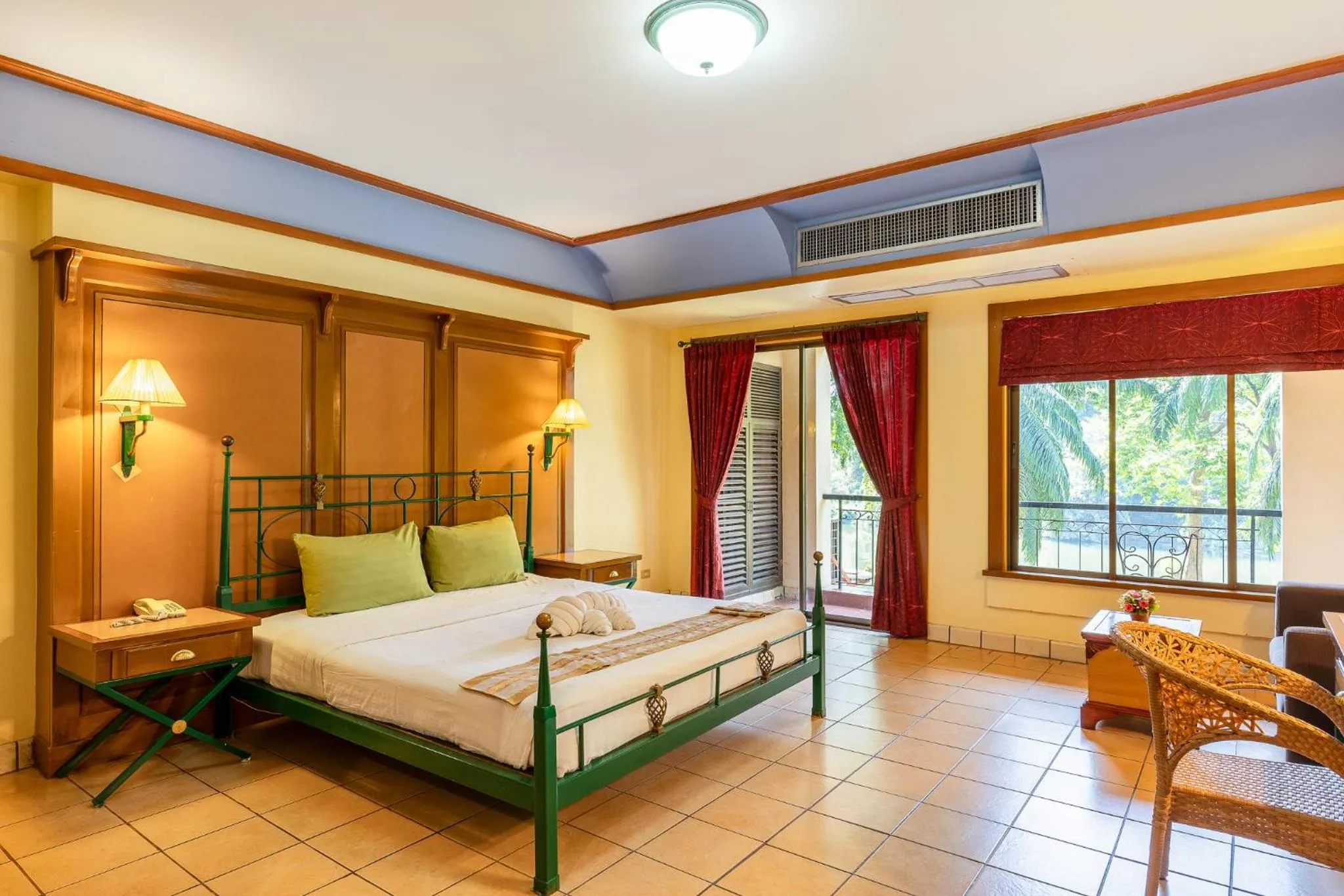 Deluxe Double Room in Pung-Waan Resort & Spa