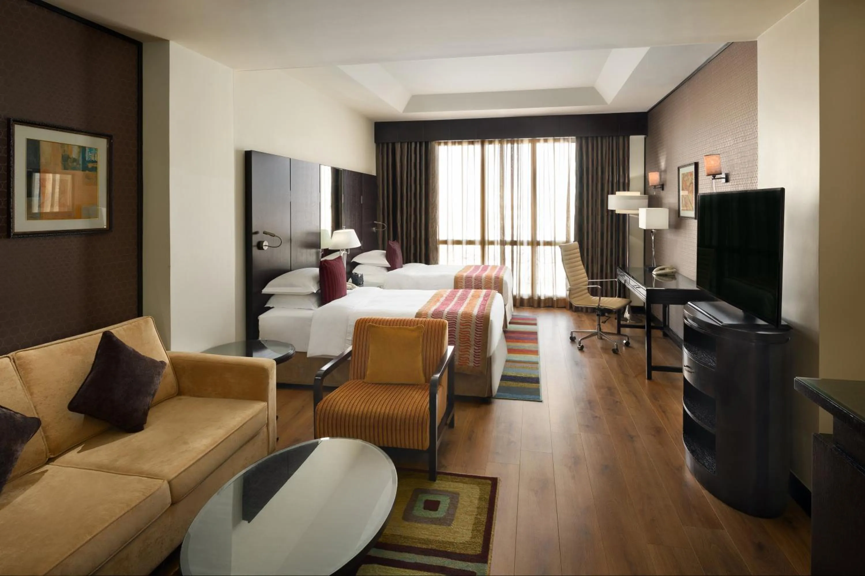 Standard Twin Room with Lounge Access in Crowne Plaza Al Khobar by IHG