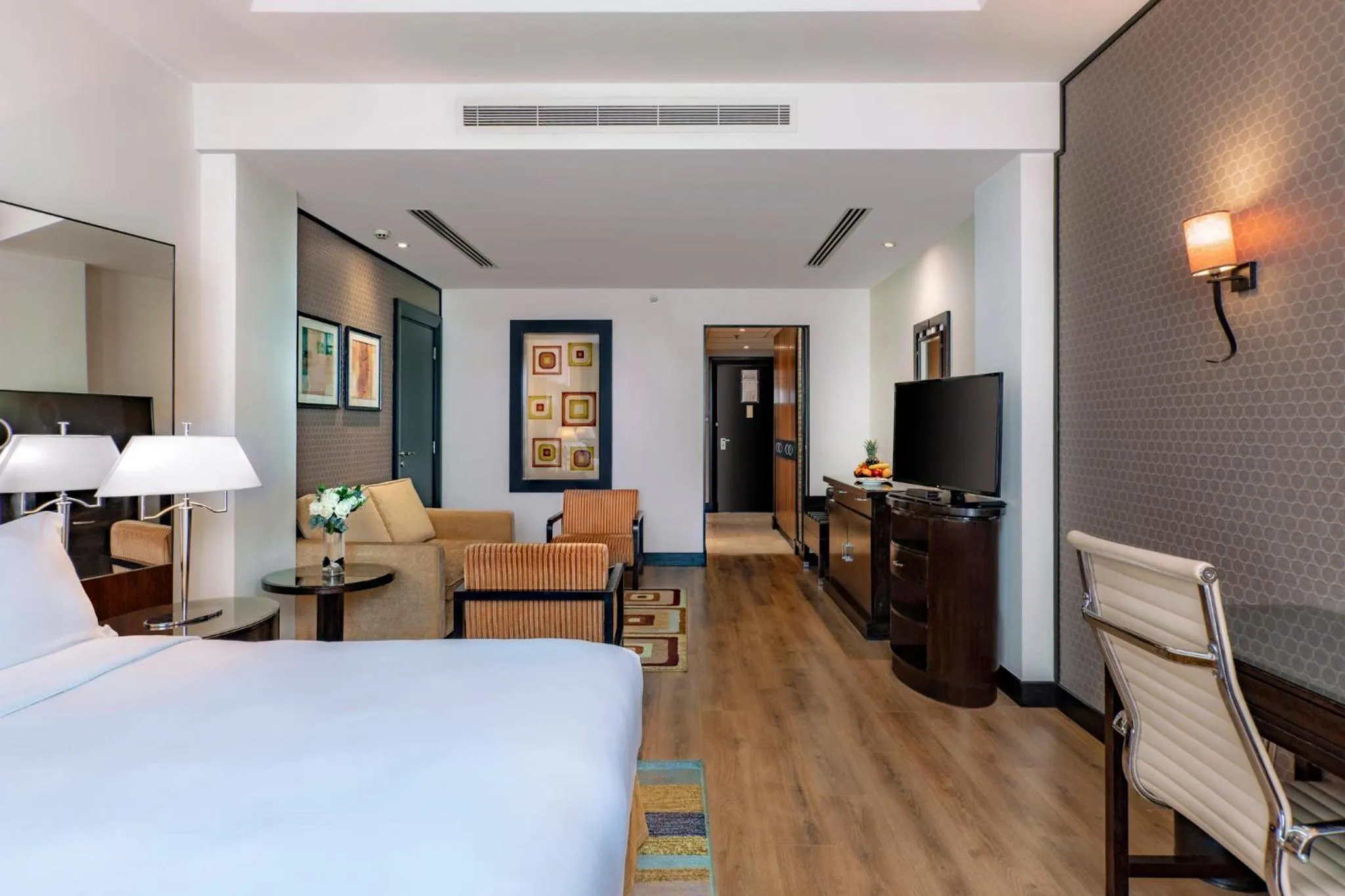 Standard King Room - Smoking in Crowne Plaza Al Khobar by IHG