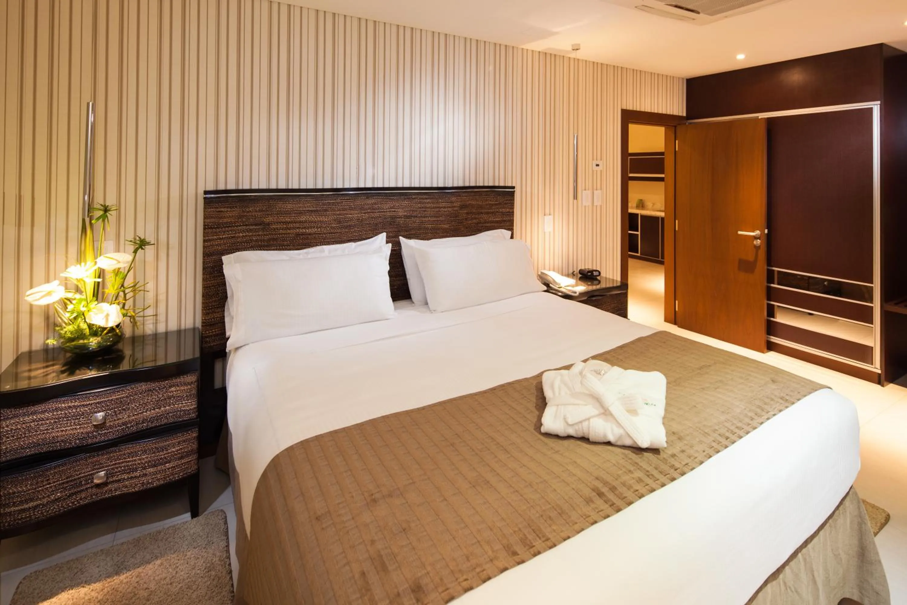 Family Room (2 Adults + 2 Children) in Hotel Camino Real