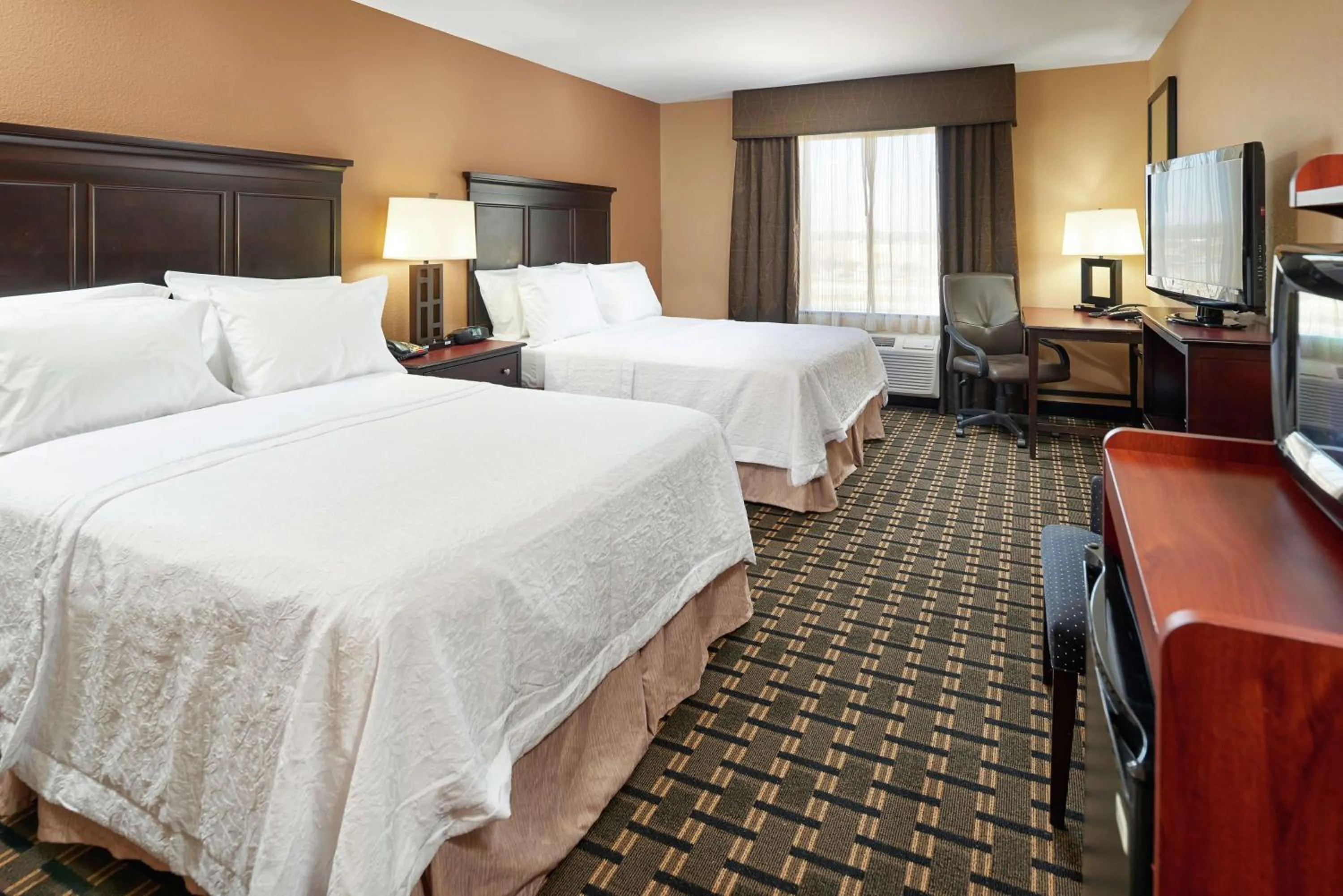 Room with Two Queen Beds - Non-Smoking in Hampton Inn Sweetwater