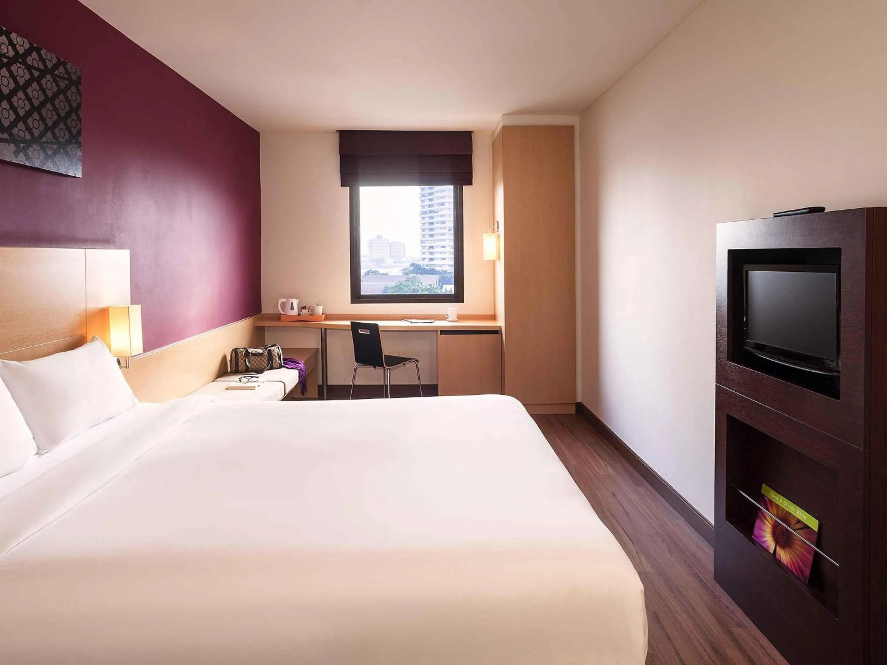 Double Room in Ibis Bangkok Riverside