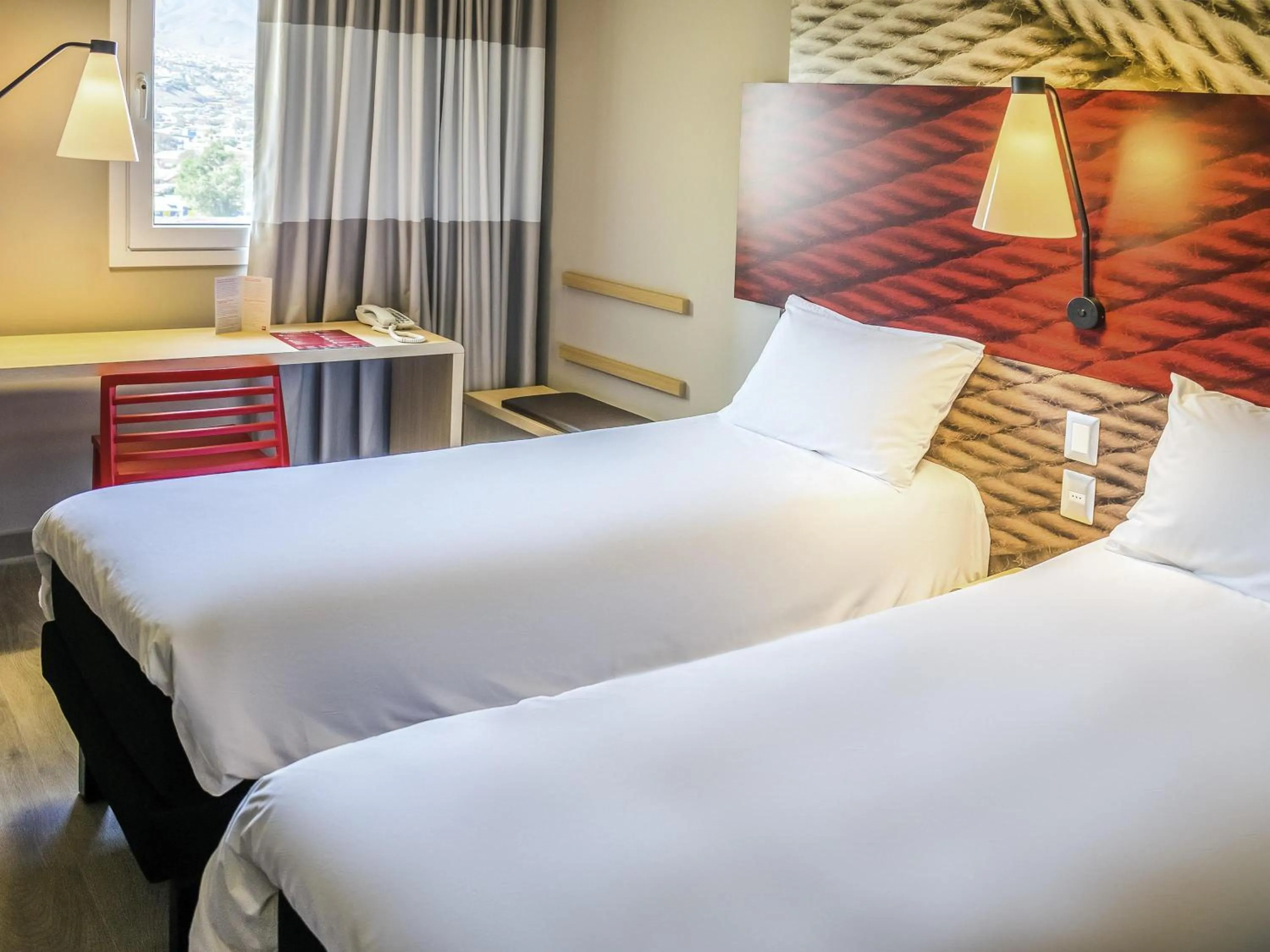 Standard Twin Room in ibis Copiapo