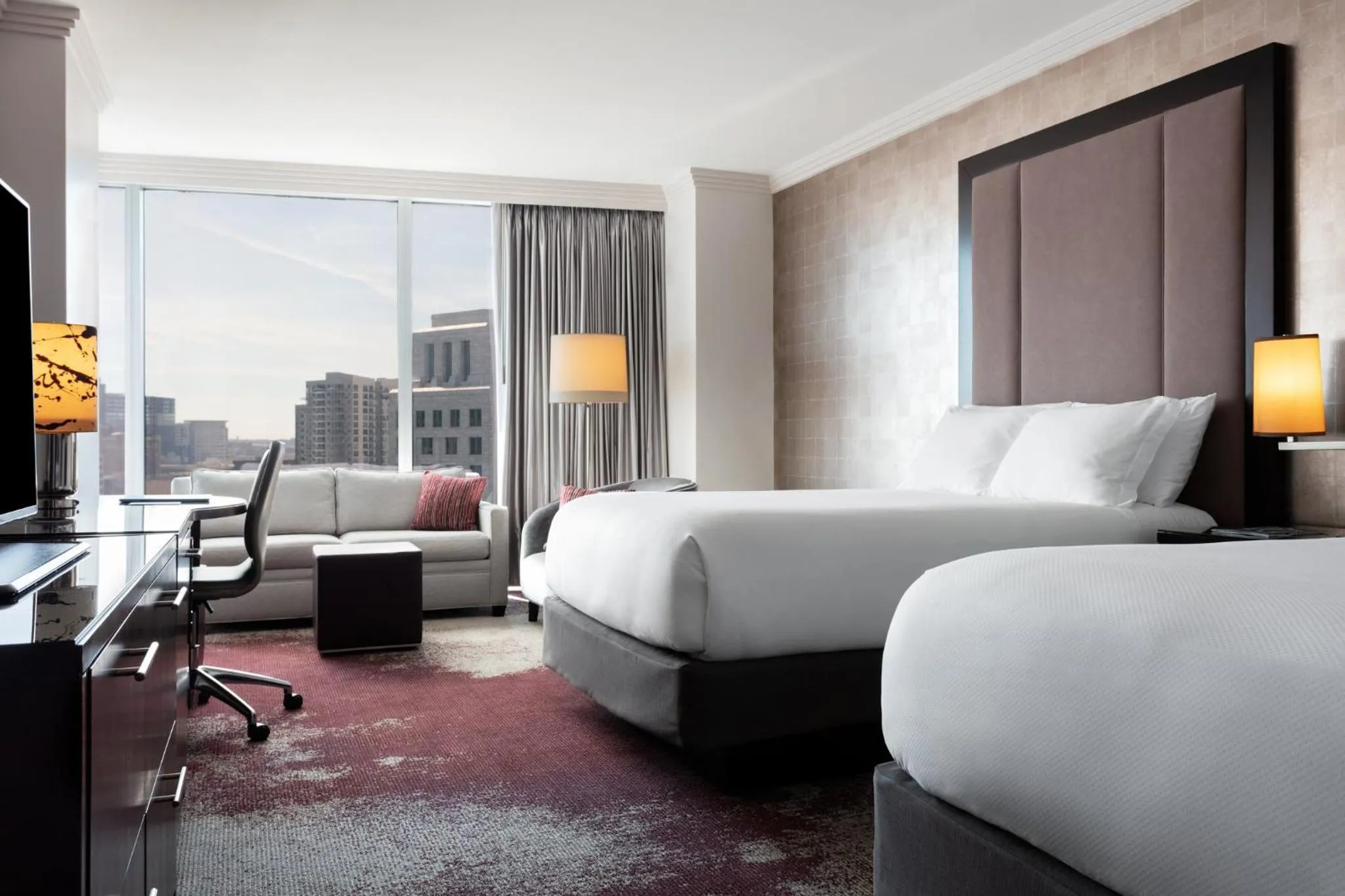 Superior Double Room with Two Double Beds in Loews Atlanta Hotel
