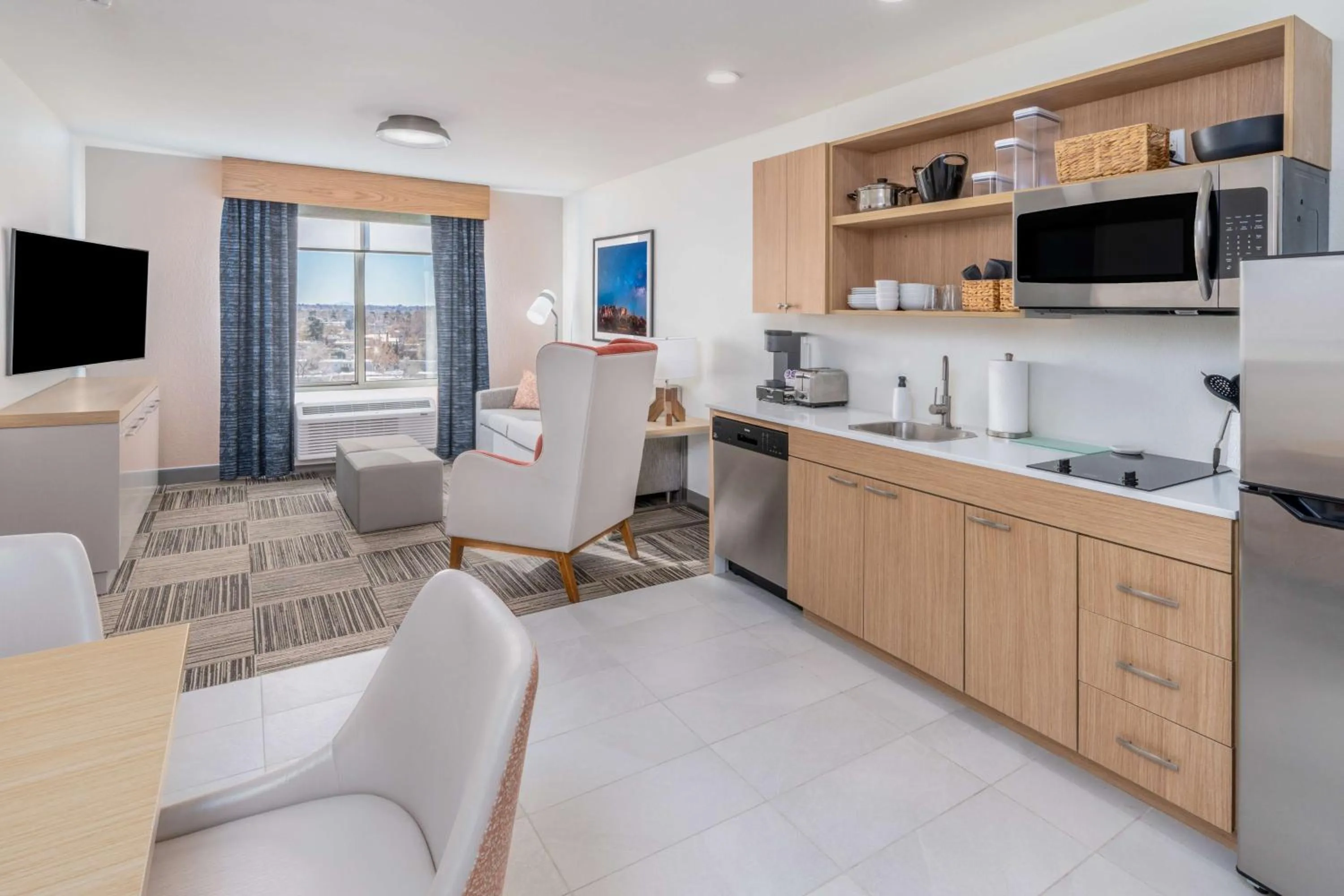 Deluxe King Suite in Hilton Garden Inn Albuquerque Uptown